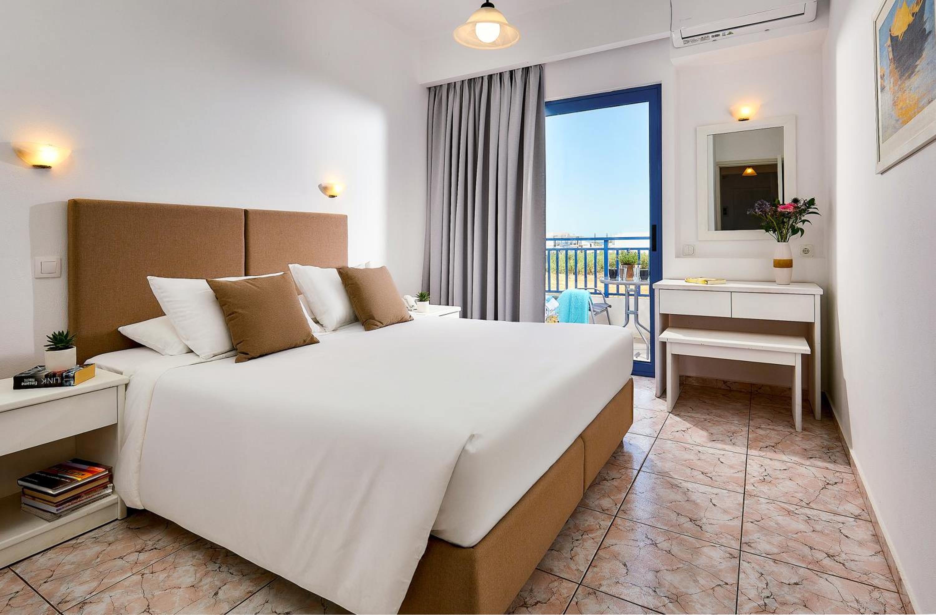 Ilios Suites