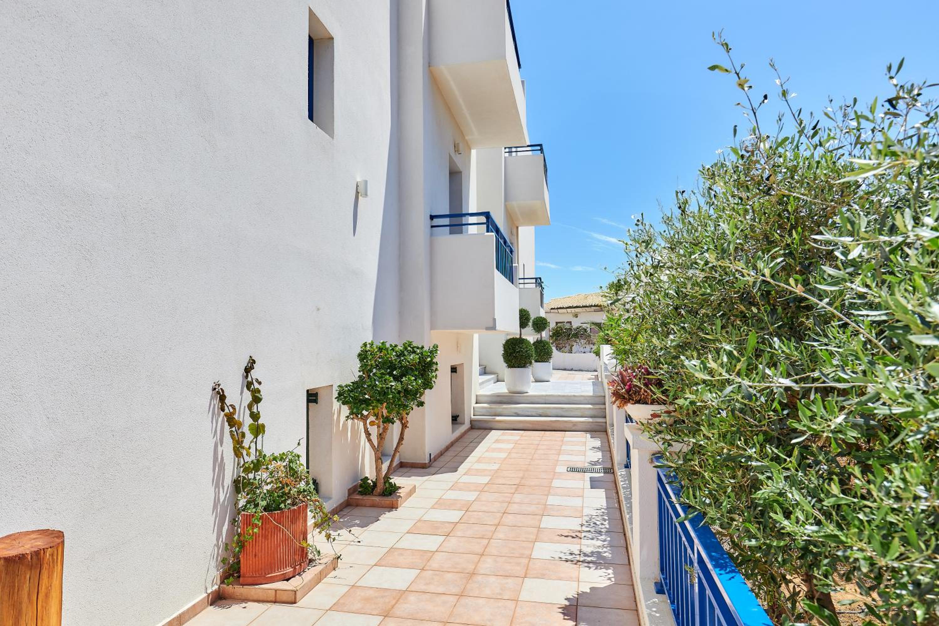 Ilios Suites
