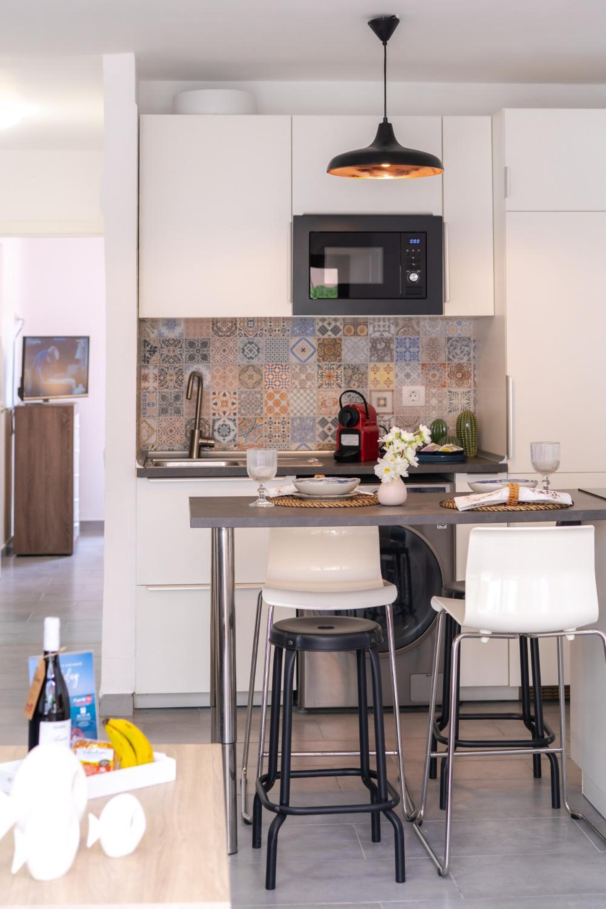 INEIKA- Apartamento con terraza vista piscina
