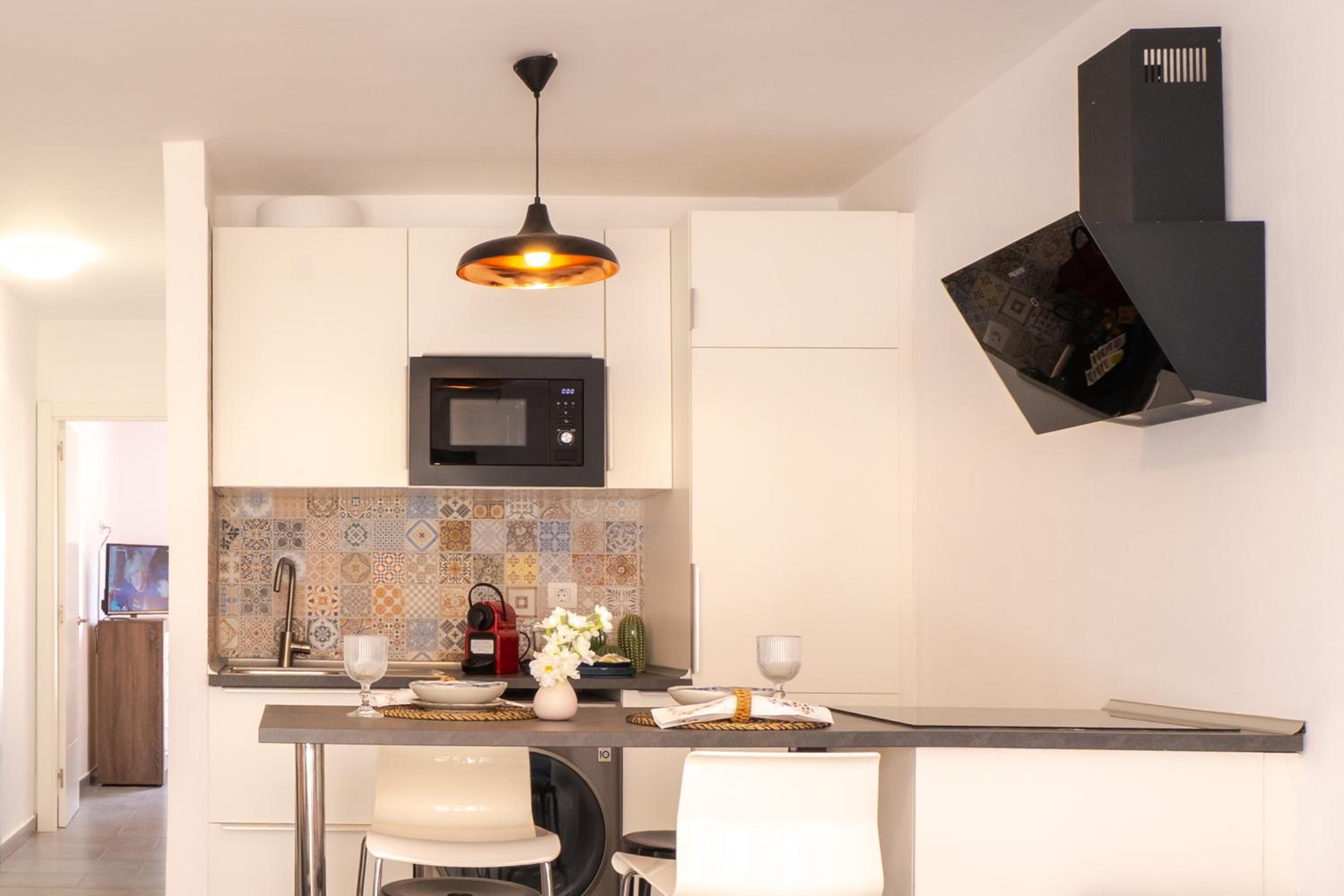 INEIKA- Apartamento con terraza vista piscina