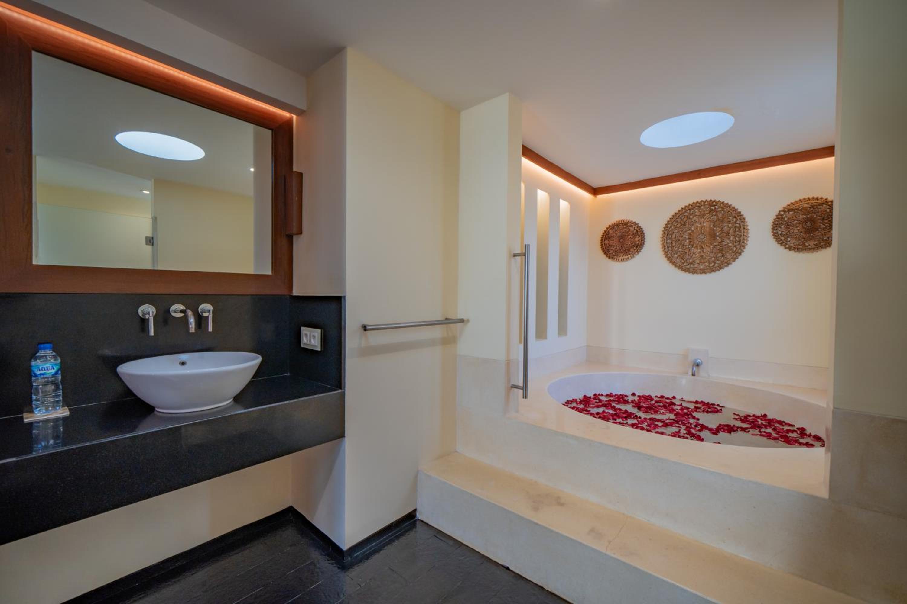 Villa Wibisana Beachside Luxury in Seminyak