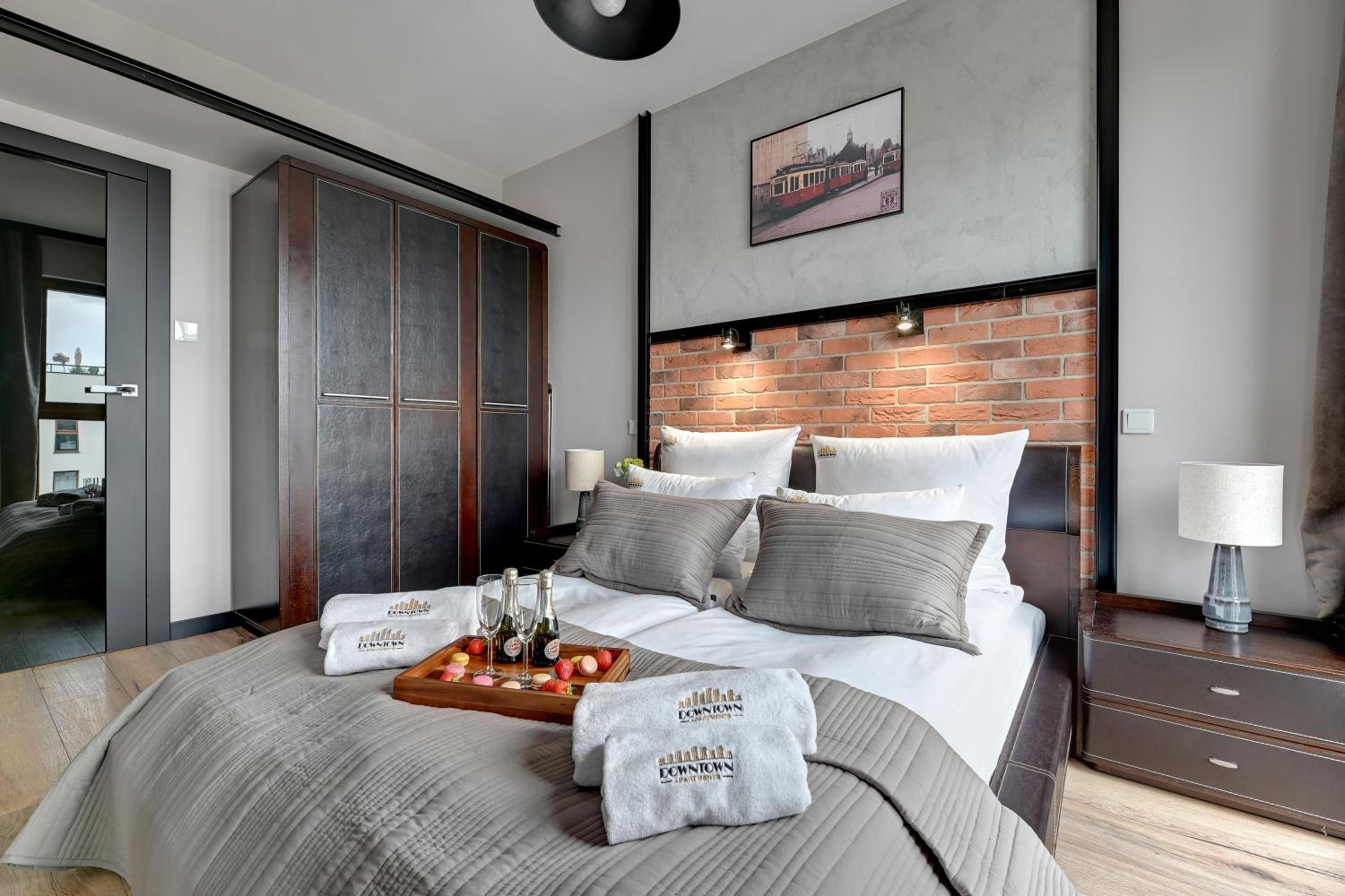 Zajezdnia Wrzeszcz Near Sea & Beach by Downtown Apartments
