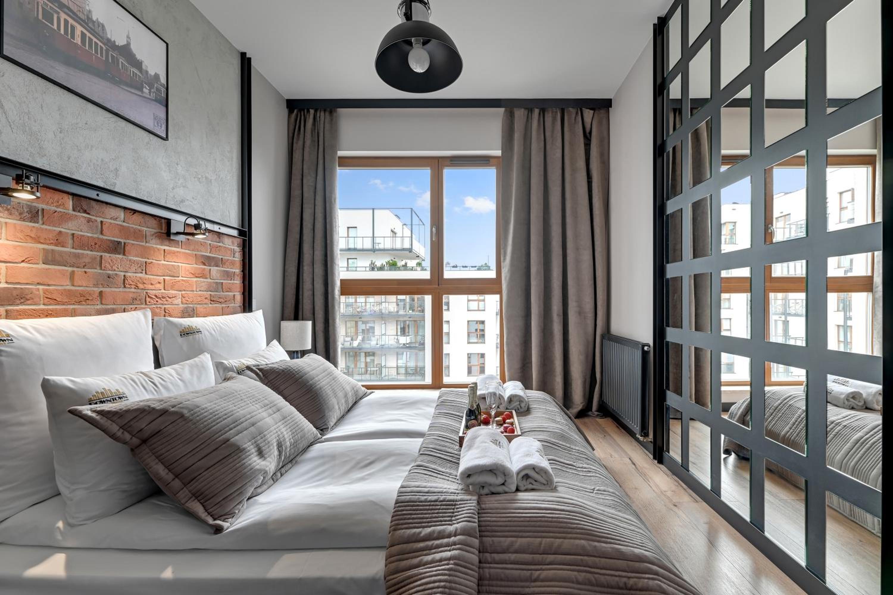 Zajezdnia Wrzeszcz Near Sea & Beach by Downtown Apartments