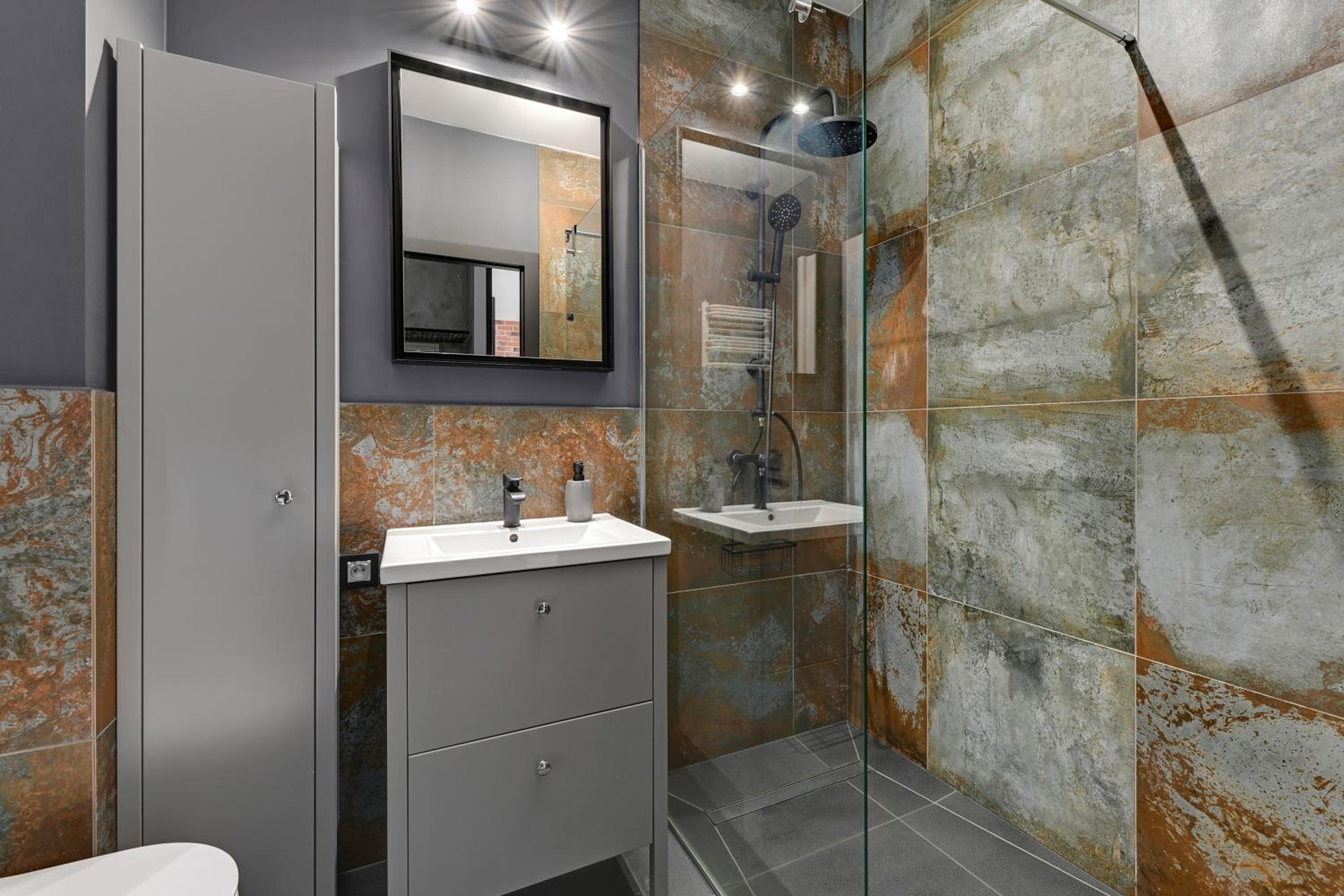 Zajezdnia Wrzeszcz Near Sea & Beach by Downtown Apartments