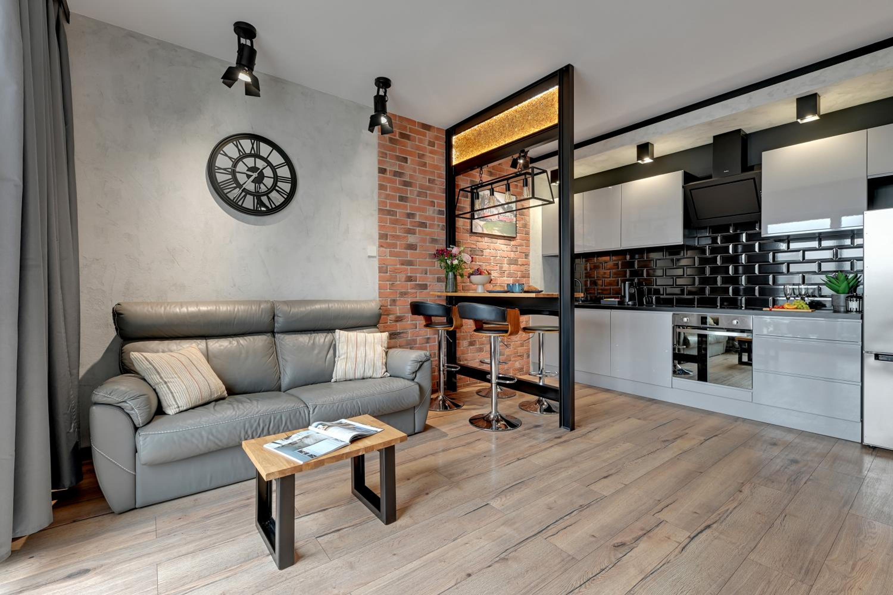 Zajezdnia Wrzeszcz Near Sea & Beach by Downtown Apartments