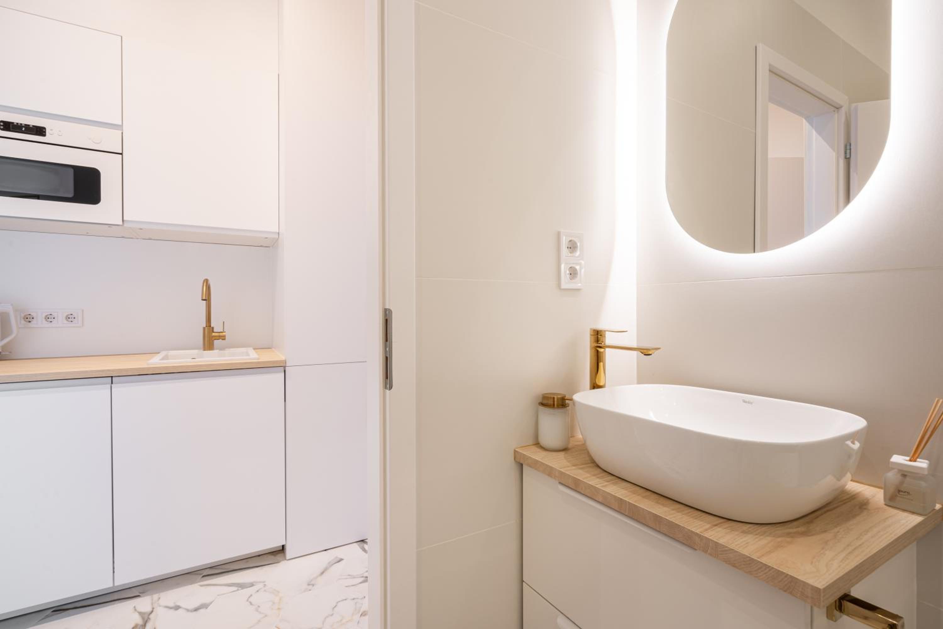 Akácfa 43 Heritage Apartment - Best Location by BQA