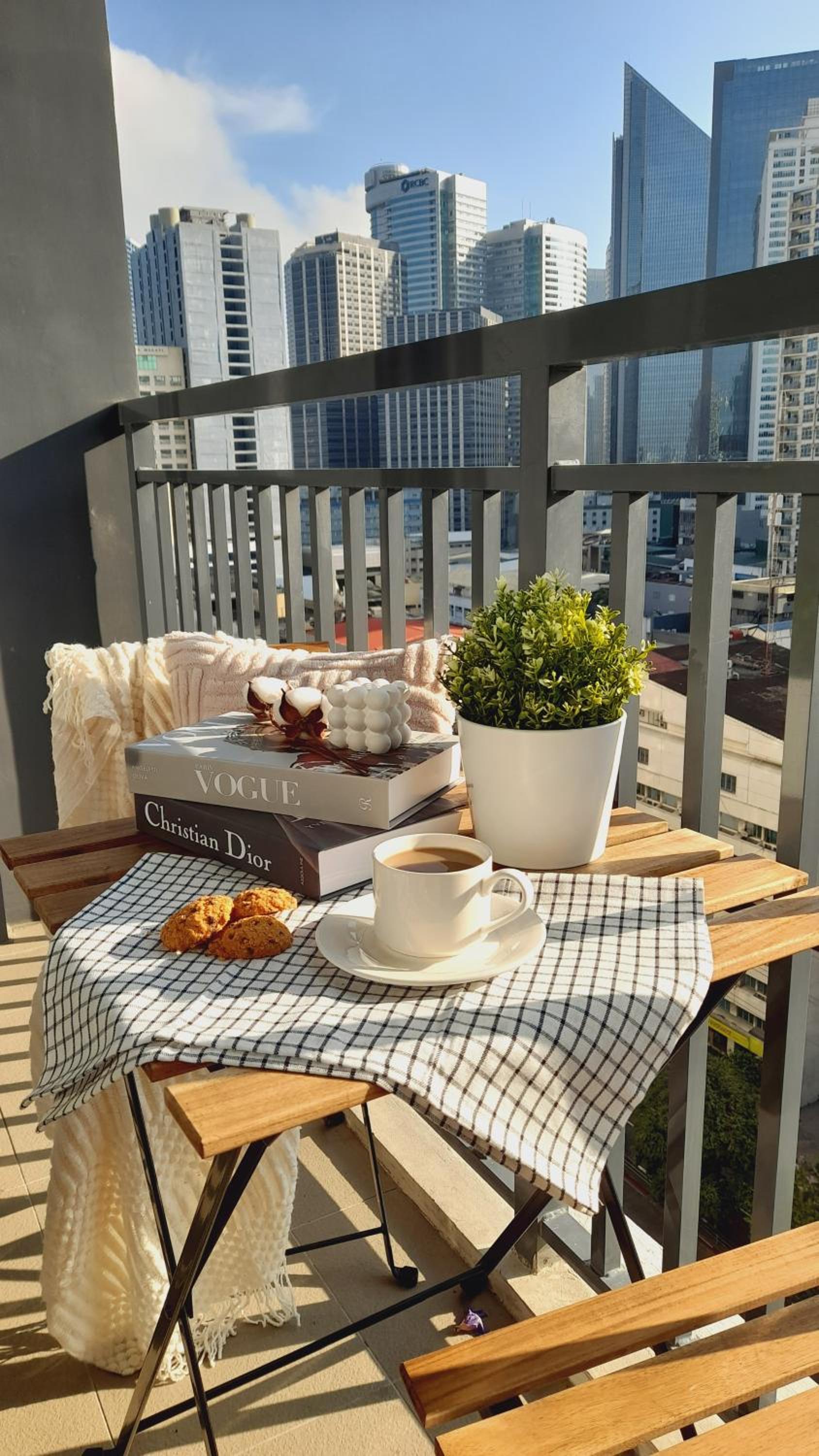 The Makati Suites at Red Residences, Premium Studio, City View, Makati CBD, Wi-fi