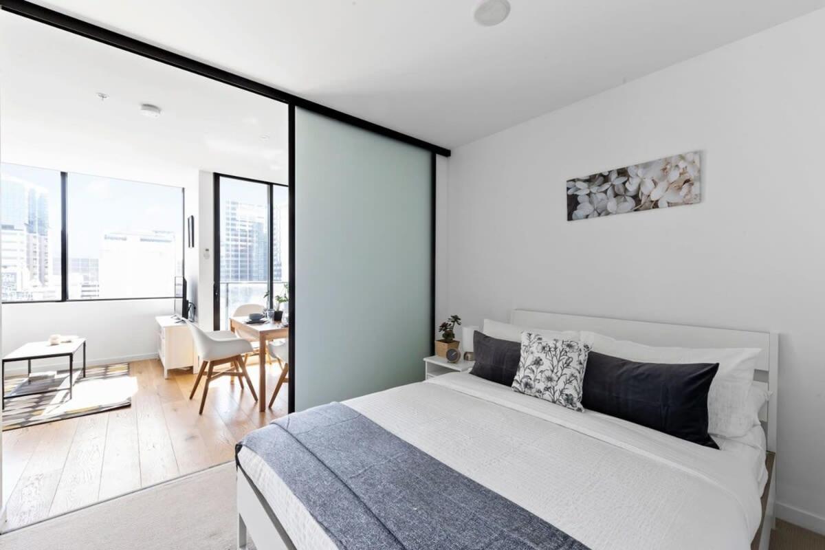 Cozy & Central 2BR Home Steps from Southern Cross
