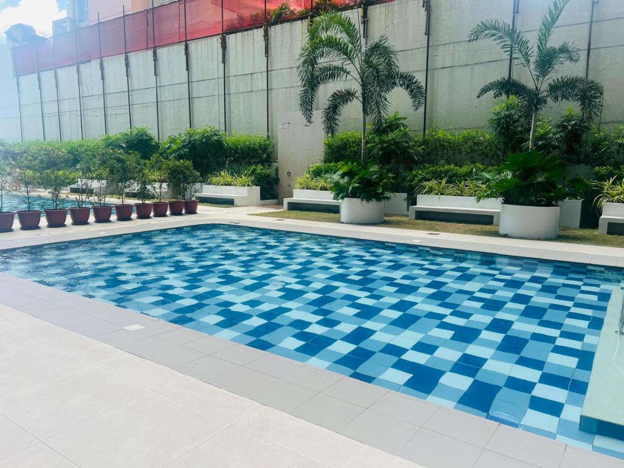 The Makati Suites at Red Residences, Premium Studio, City View, Makati CBD, Wi-fi