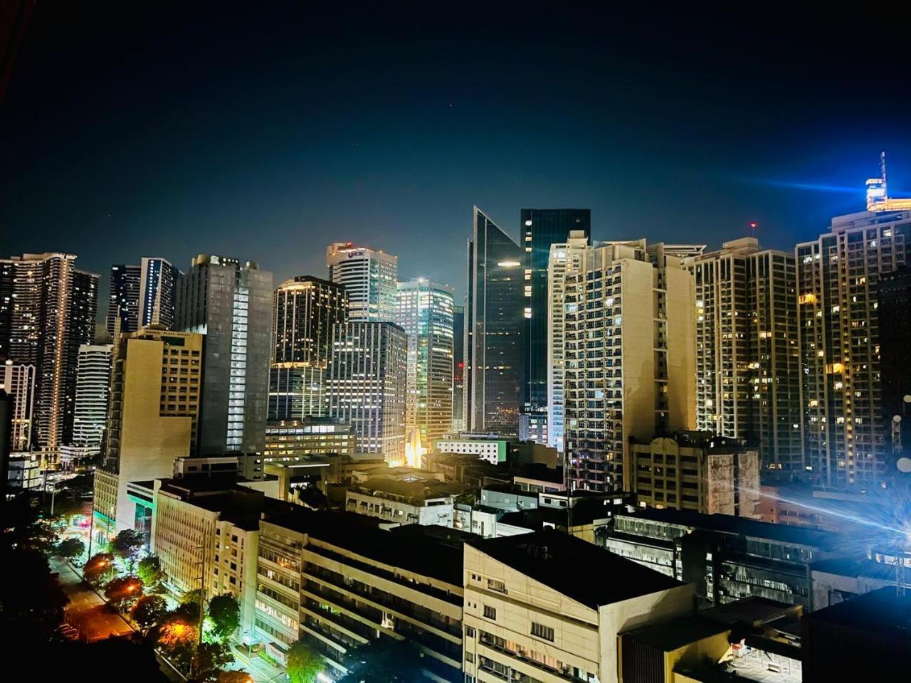 The Makati Suites at Red Residences, Premium Studio, City View, Makati CBD, Wi-fi