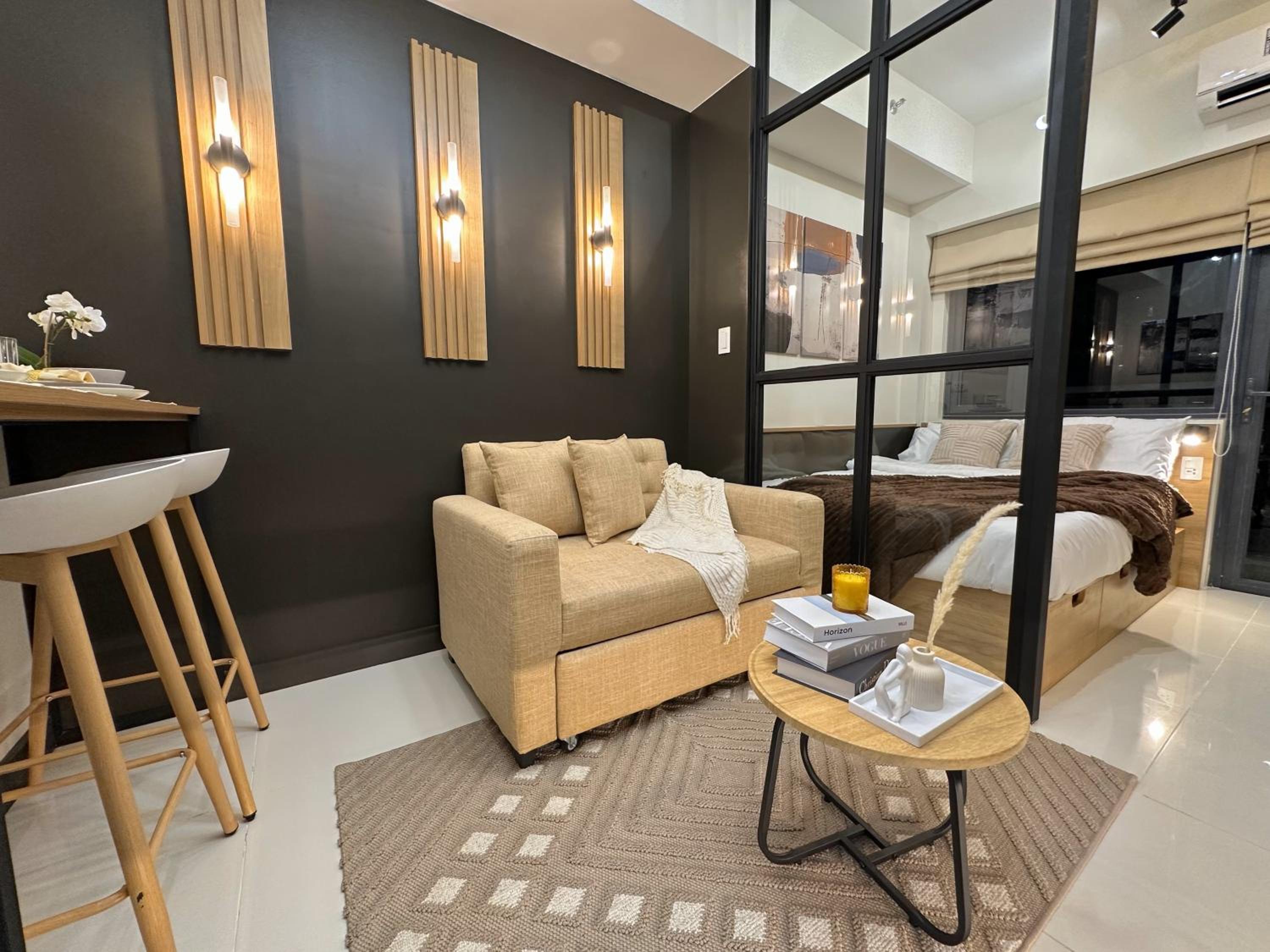 The Makati Suites at Red Residences, Premium Studio, City View, Makati CBD, Wi-fi