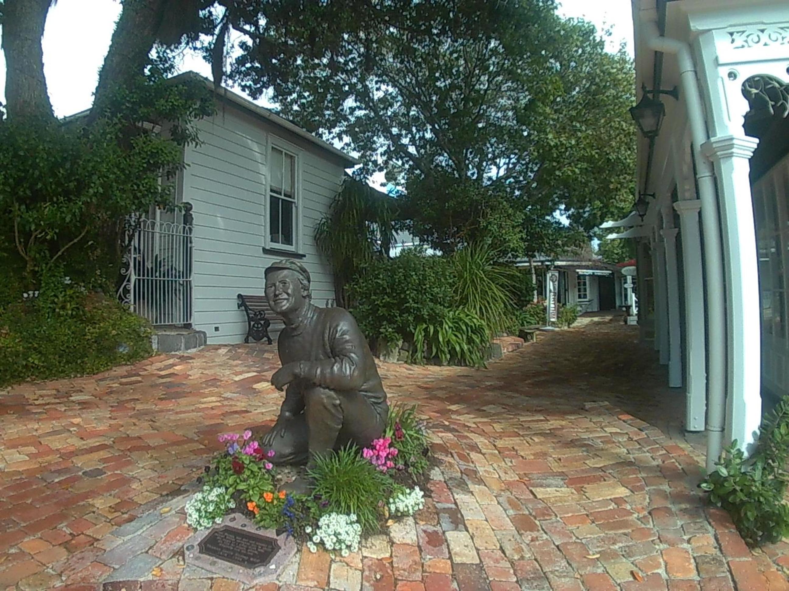 Parnell Pines Hotel - Image 4