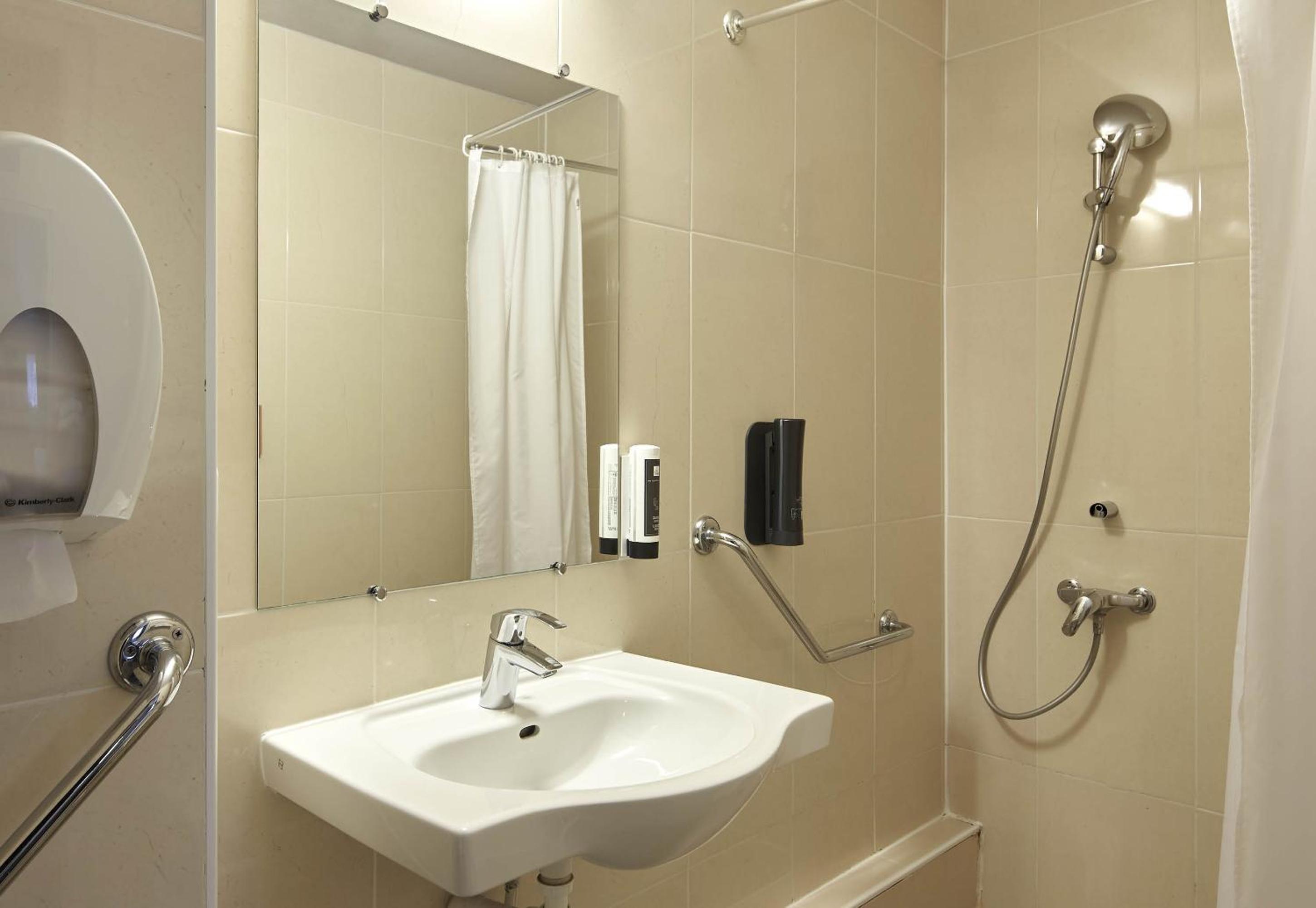 B&B HOTEL Saclay, photo 13