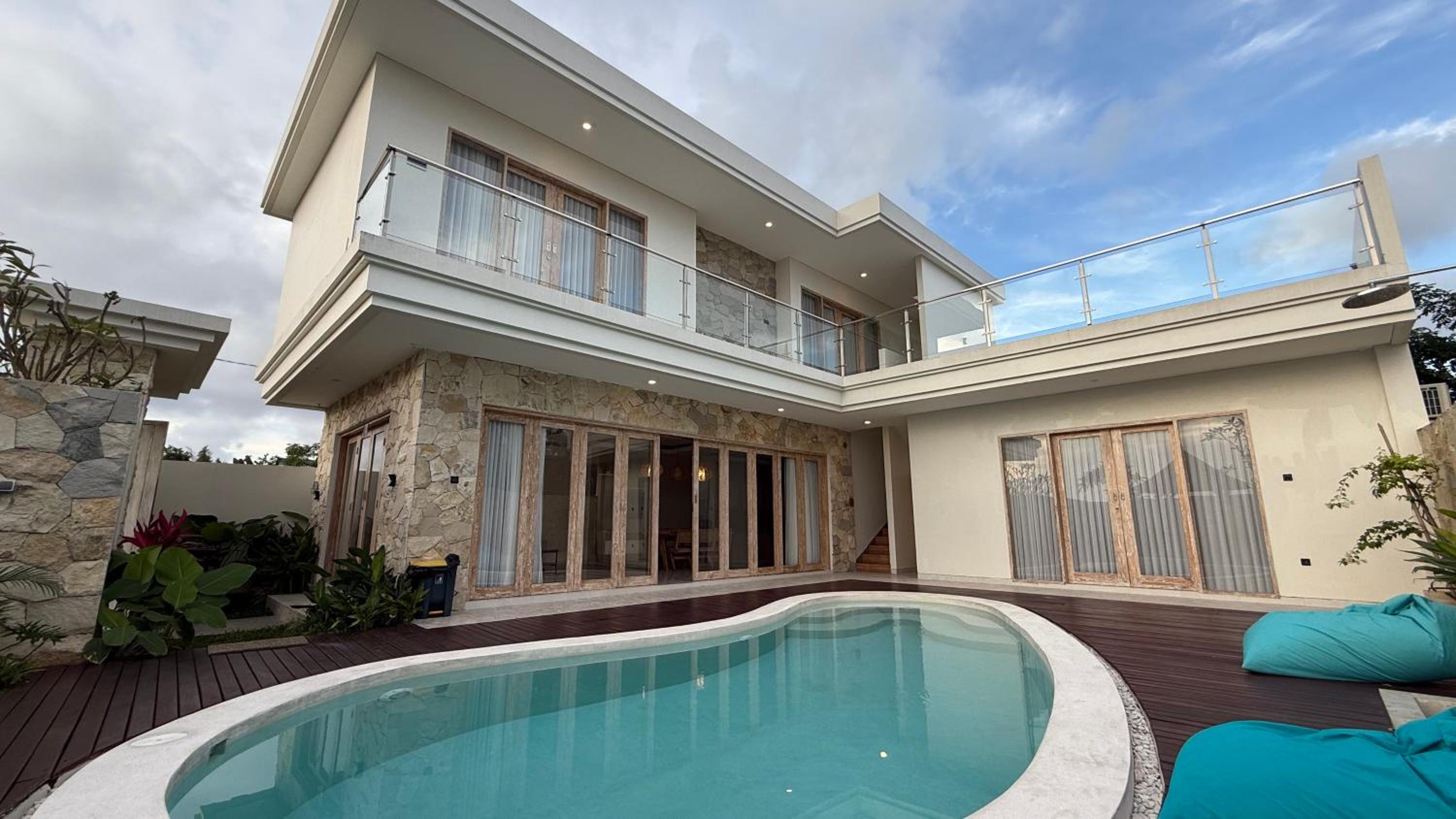 D'uma Giri Villa