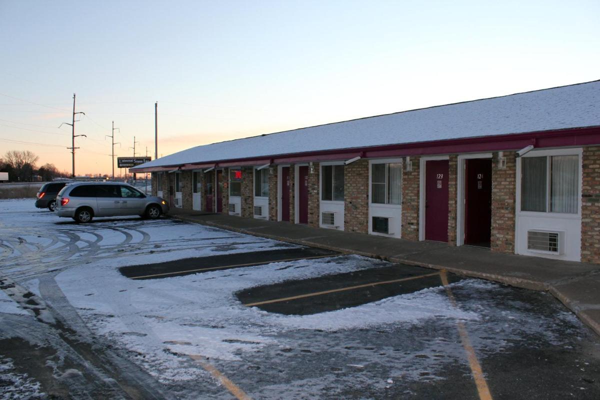 Valustay Inn Shakopee - Property Image 4