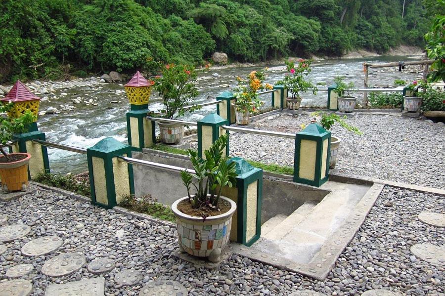 Indra Valley Inn Bukit Lawang