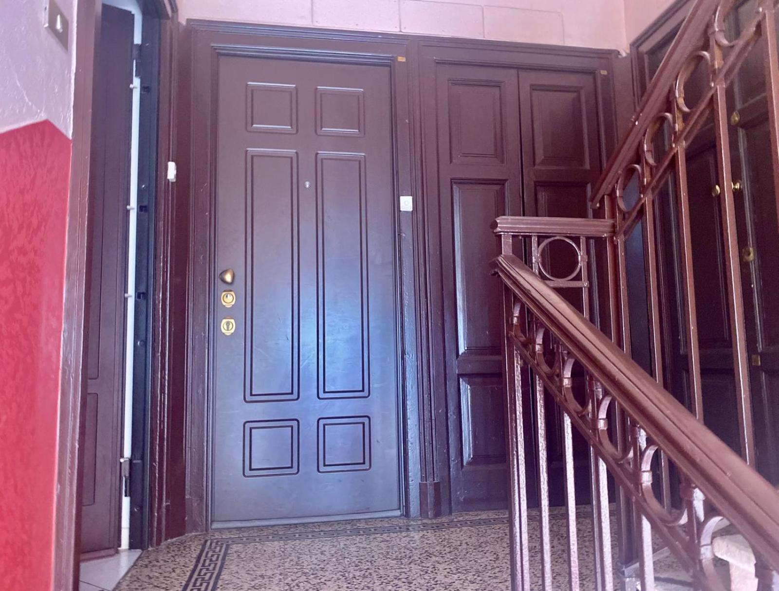 Casa Estia - MiCo, Fiera Milano, CityLife, San Siro, Metro 2 min - Refined Historic Apartment
