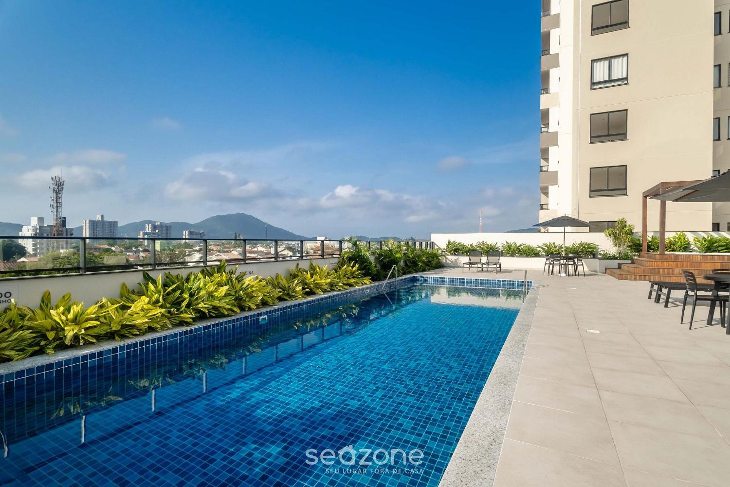 Full stay with pool 400m from Armação Beach - SKL