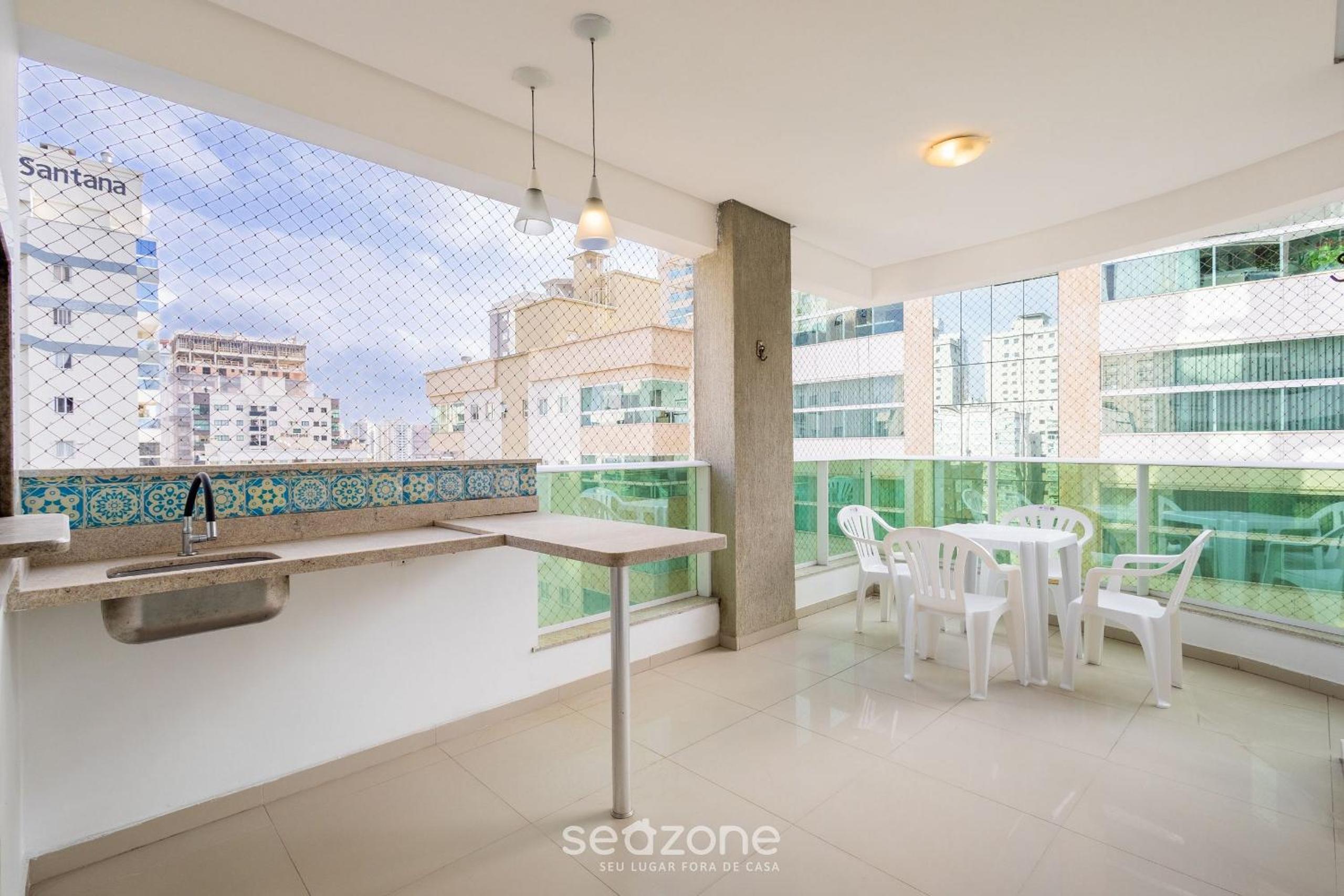 450m Beach Apt - BBQ, 3 Suites – TAH0602