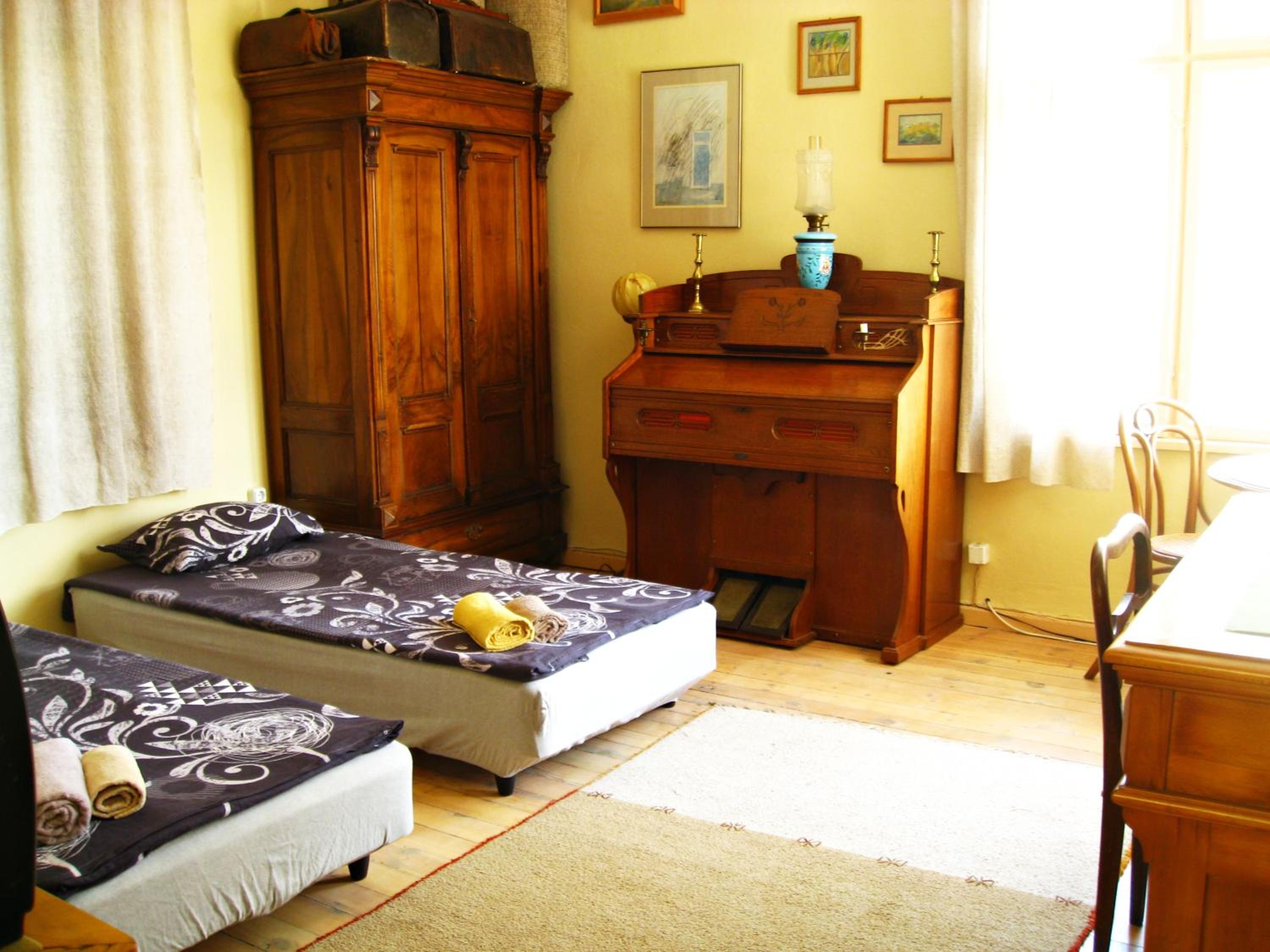 Photo 7