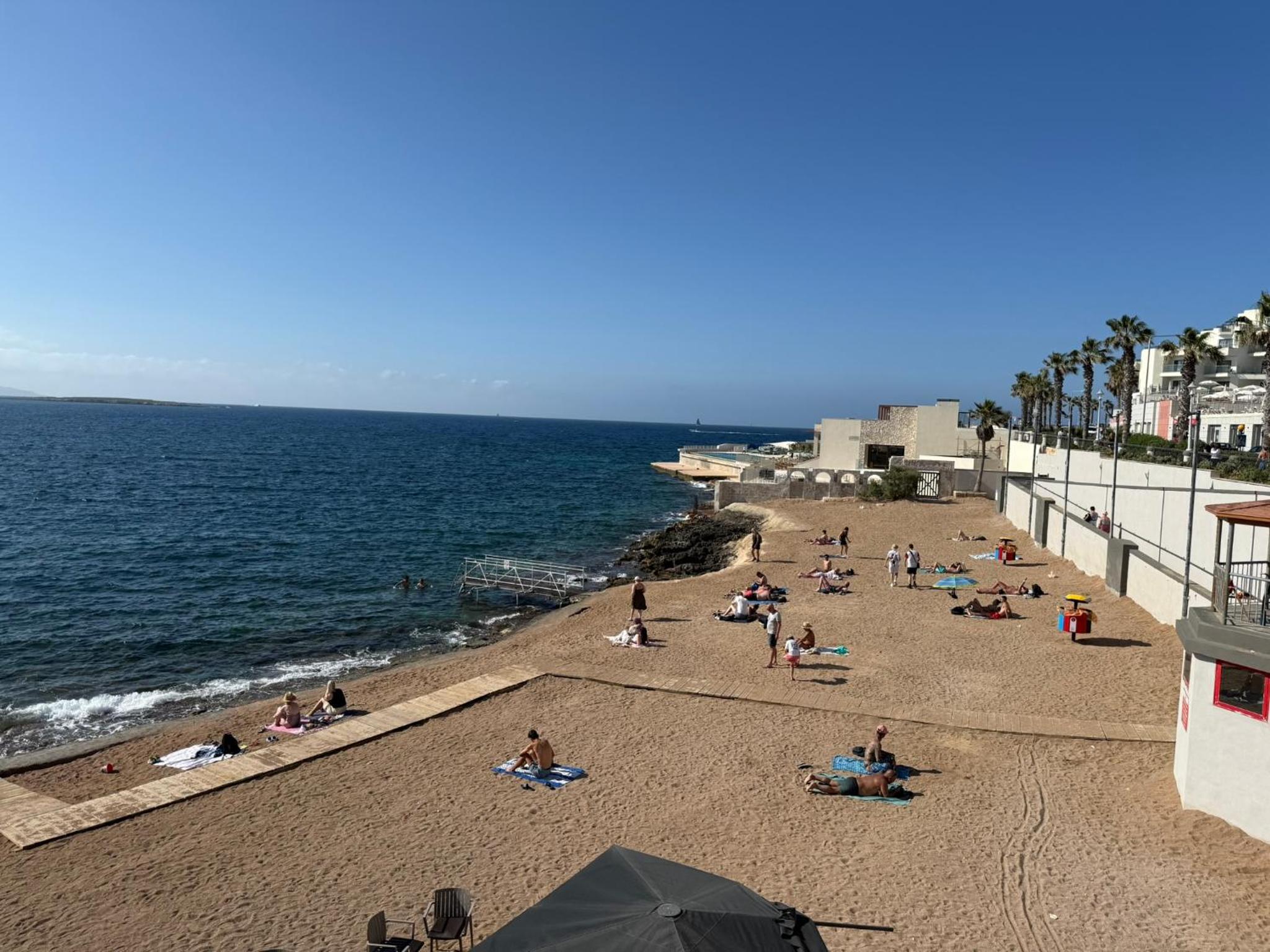 Camelia - 3 Bedroom Apt with terrace and Seaviews - Bugibba Promanade photo 2