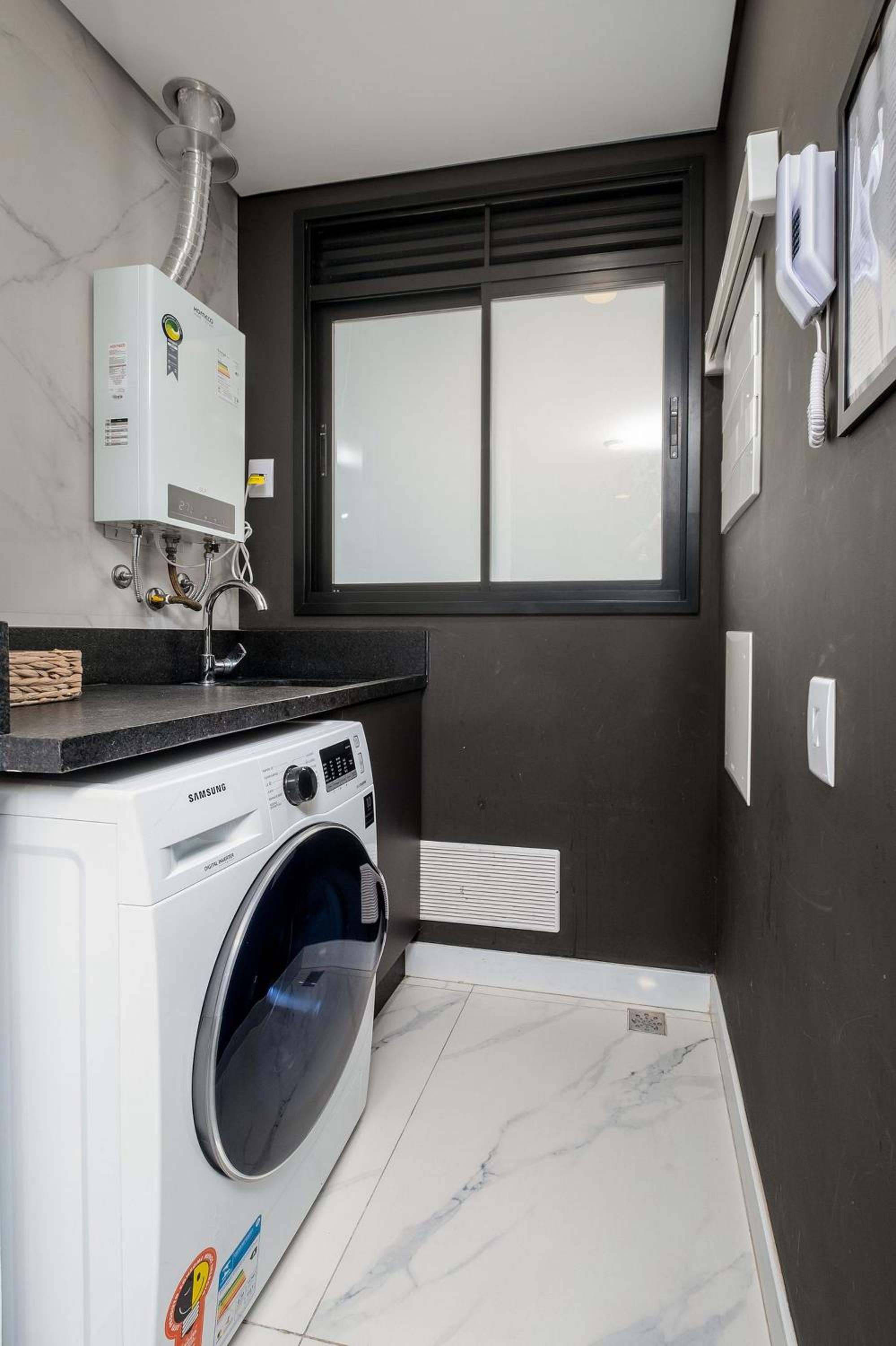 Apartment with/pool in Jurerê Internacional EPC204