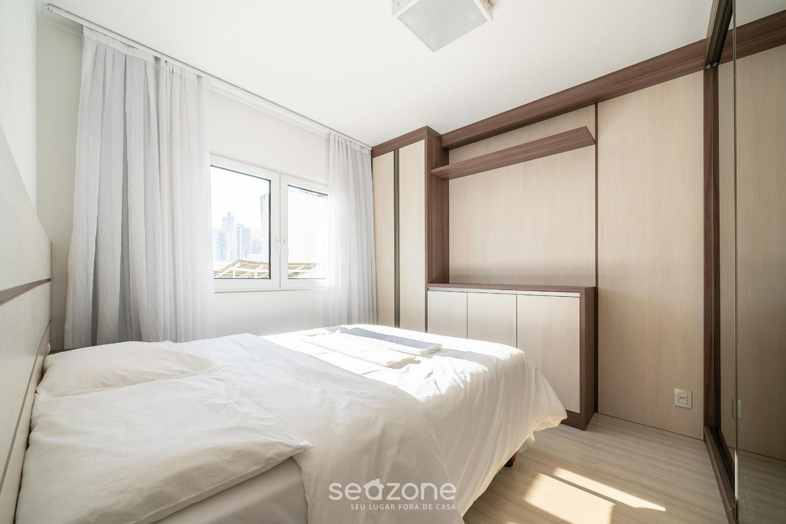 Apt in BC 4min fr th beach and Av Atlântica EPF202
