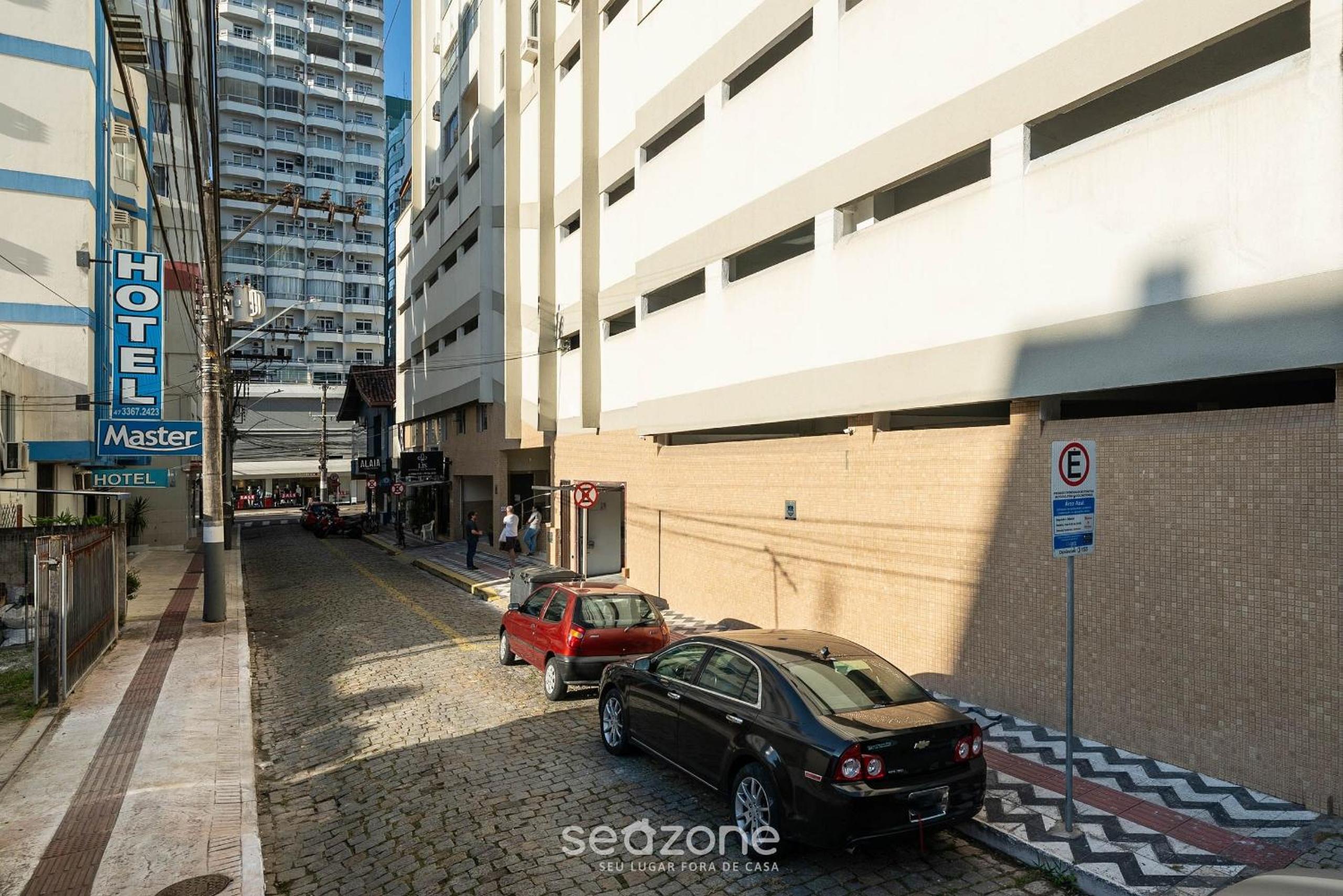 Apt in BC 4min fr th beach and Av Atlântica EPF202