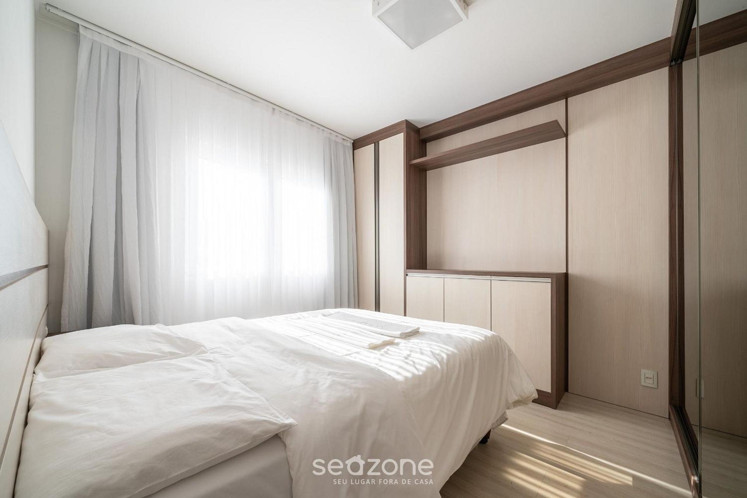 Apt in BC 4min fr th beach and Av Atlântica EPF202