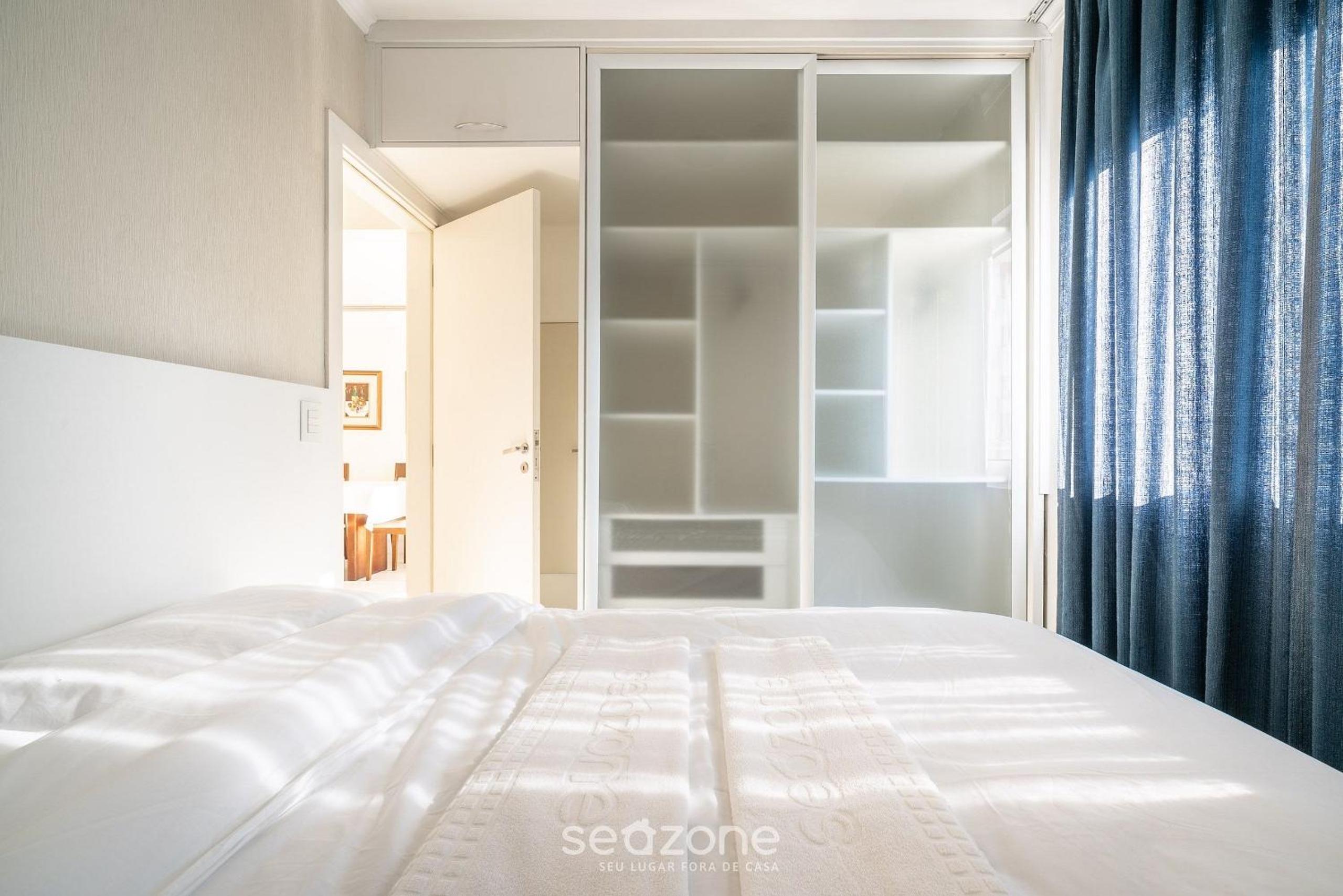 Apt in BC 4min fr th beach and Av Atlântica EPF202