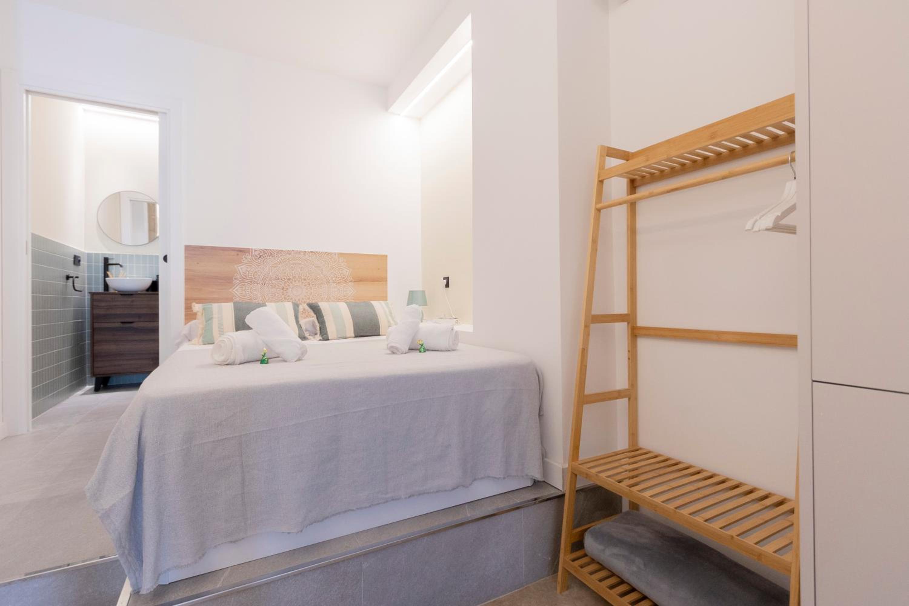 Blue City Apartments