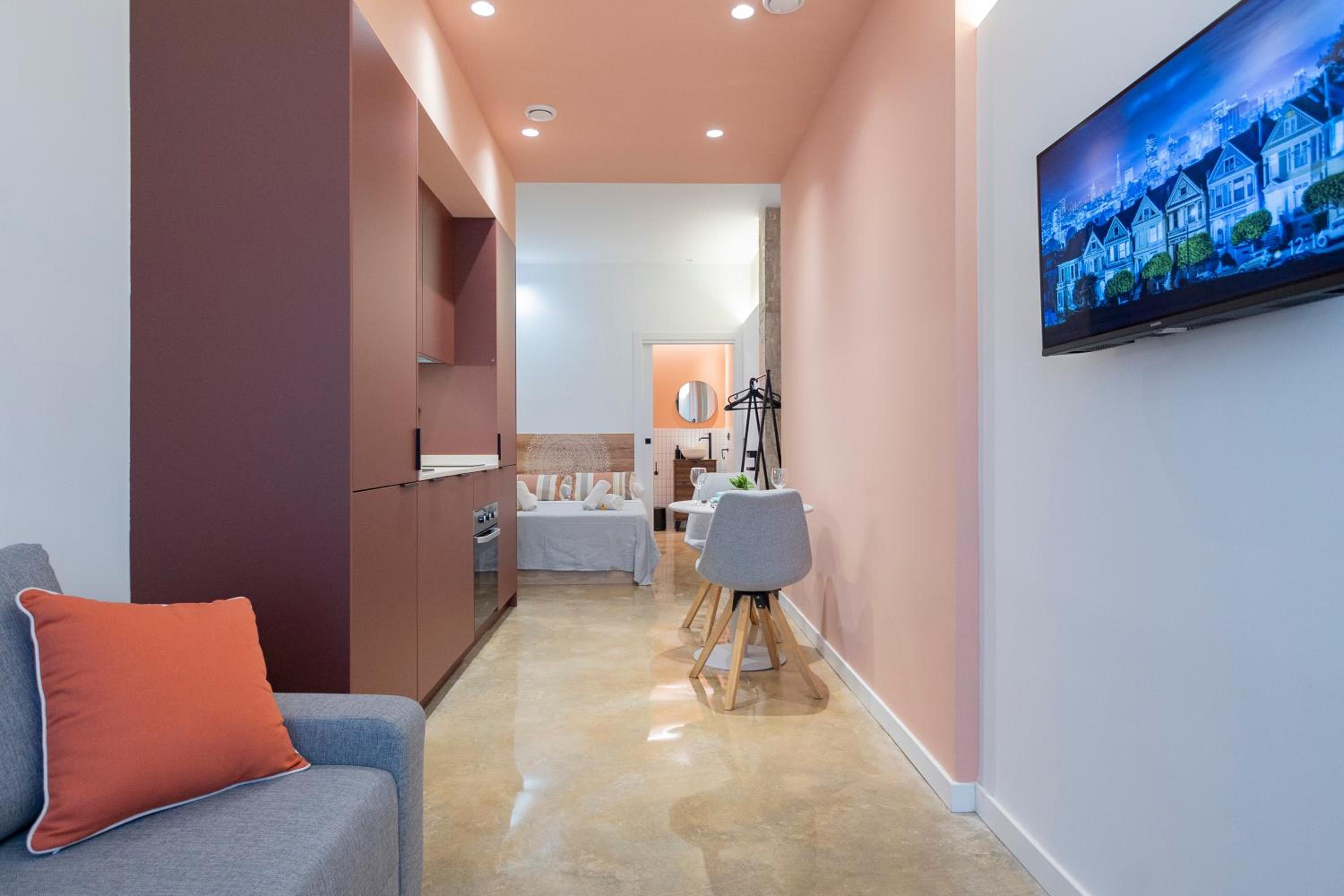Blue City Apartments