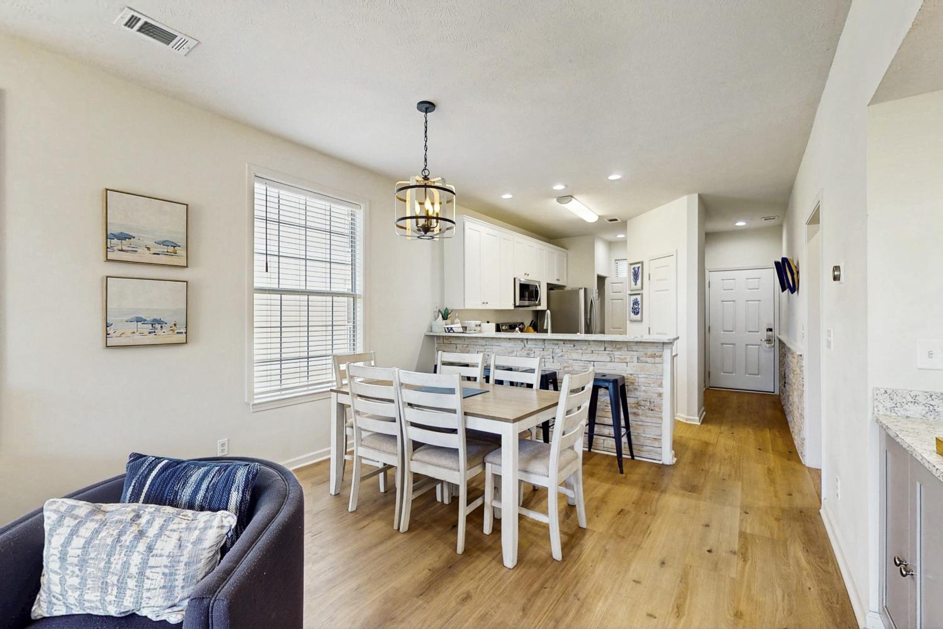 Golf Course Condo with Pool and Tennis in Myrtle Beach