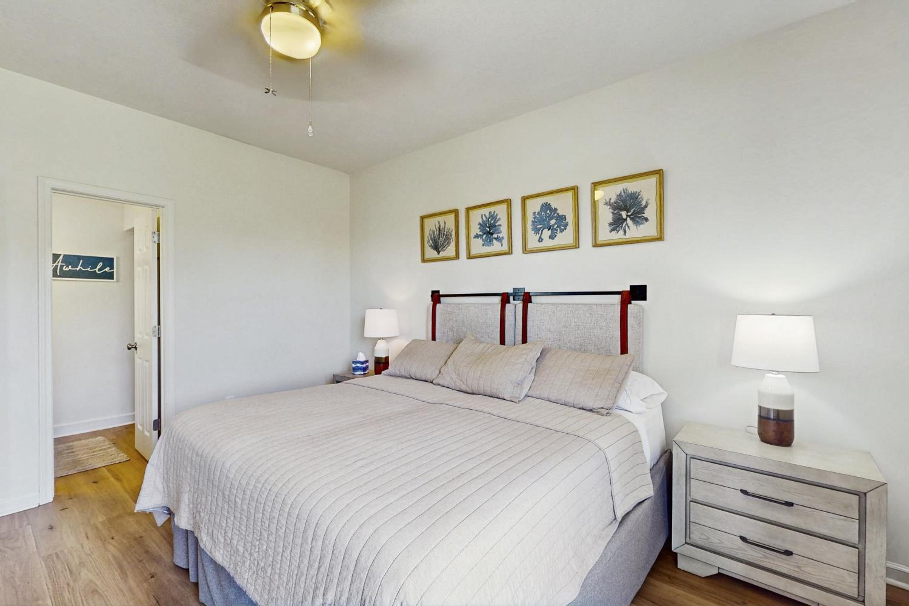 Golf Course Condo with Pool and Tennis in Myrtle Beach