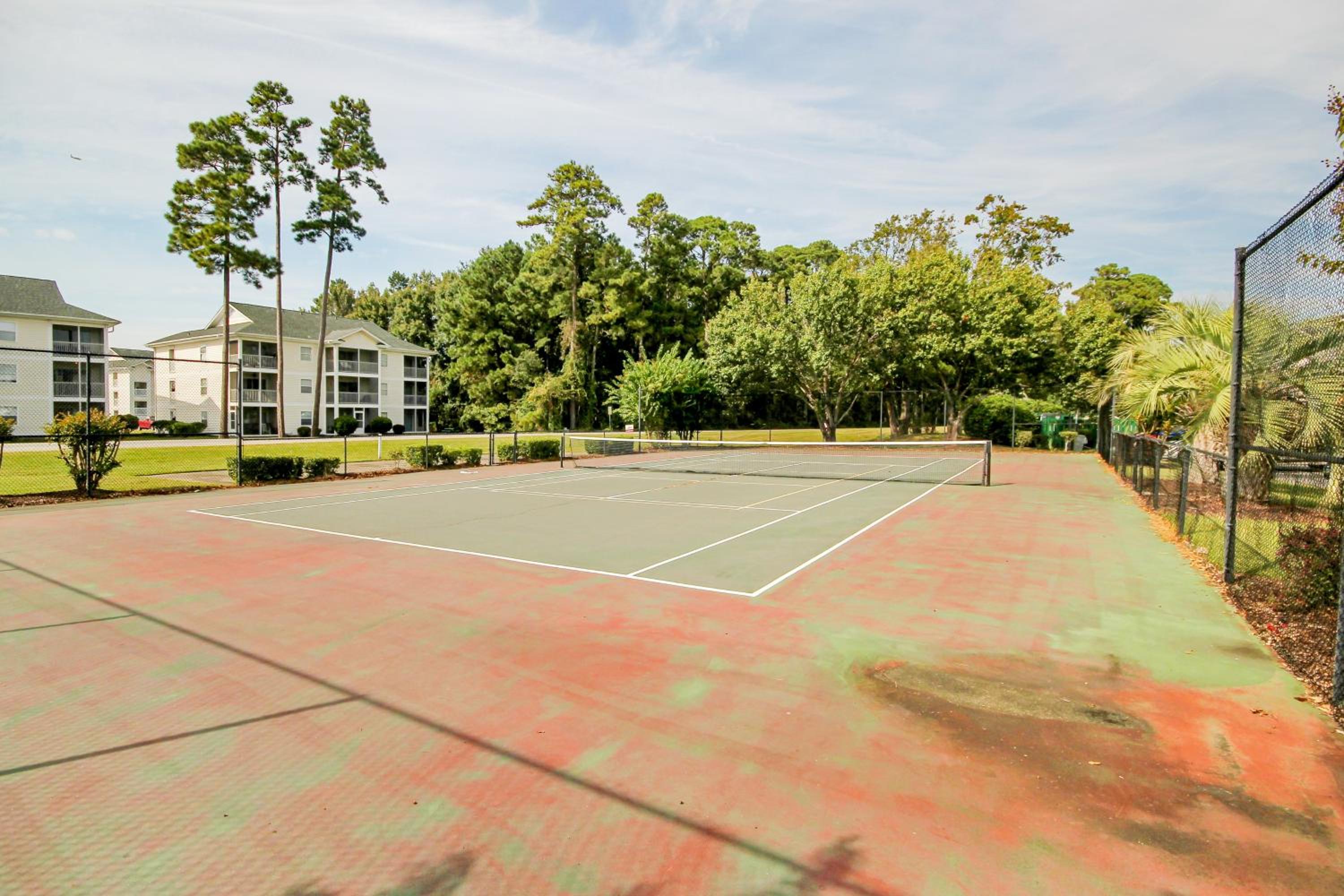 Golf Course Condo with Pool and Tennis in Myrtle Beach