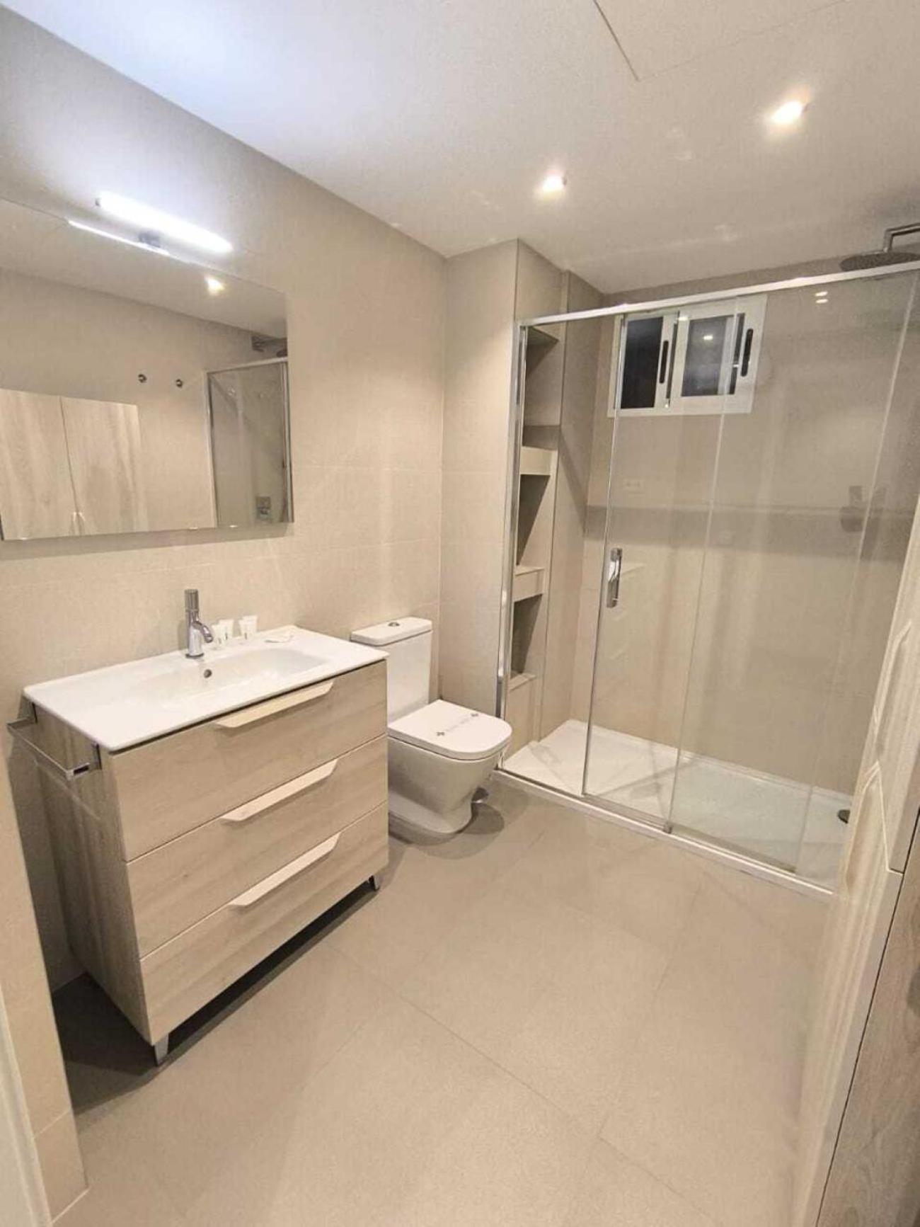 Chamartín Smart Rooms - Prácticas, modernas y bien situadas