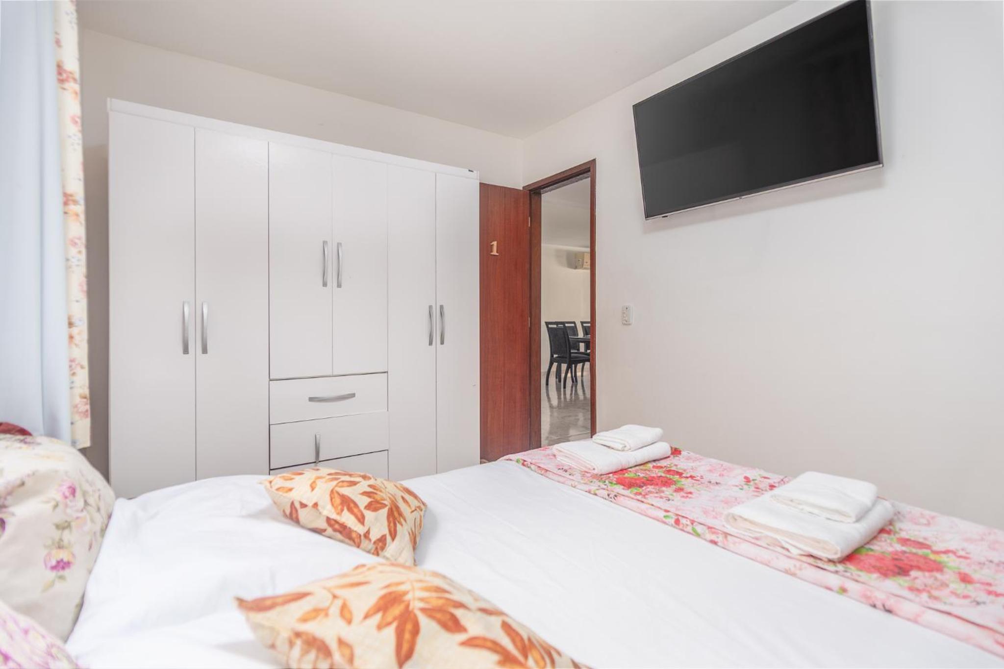 Piratas Guest House I