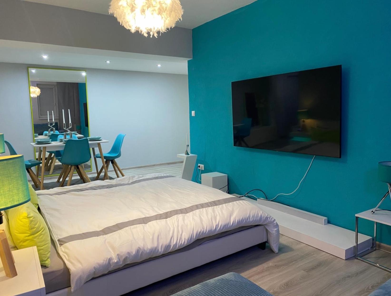 Modern Oasis