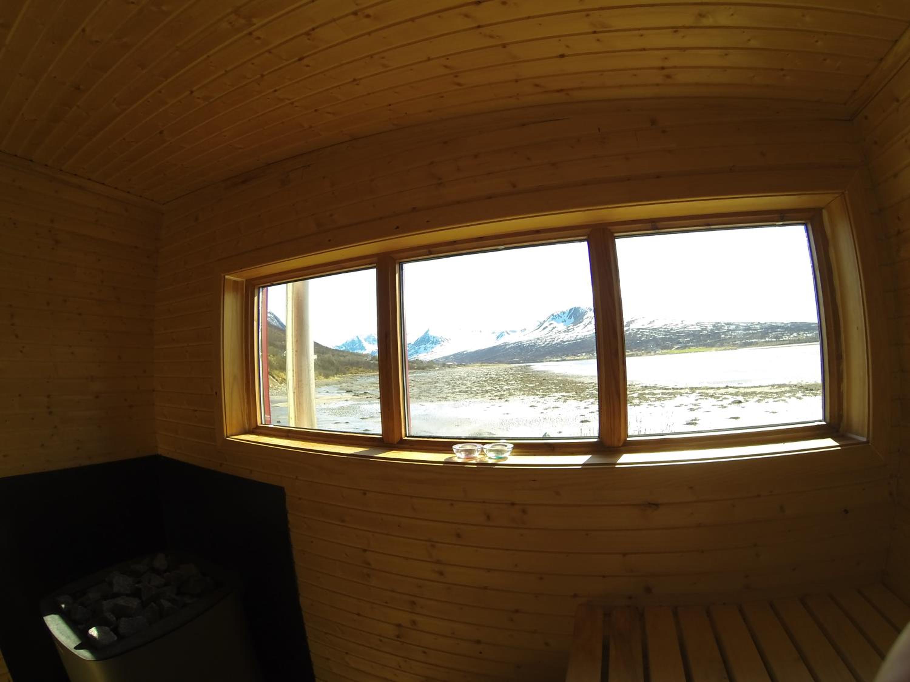 Photo 43
