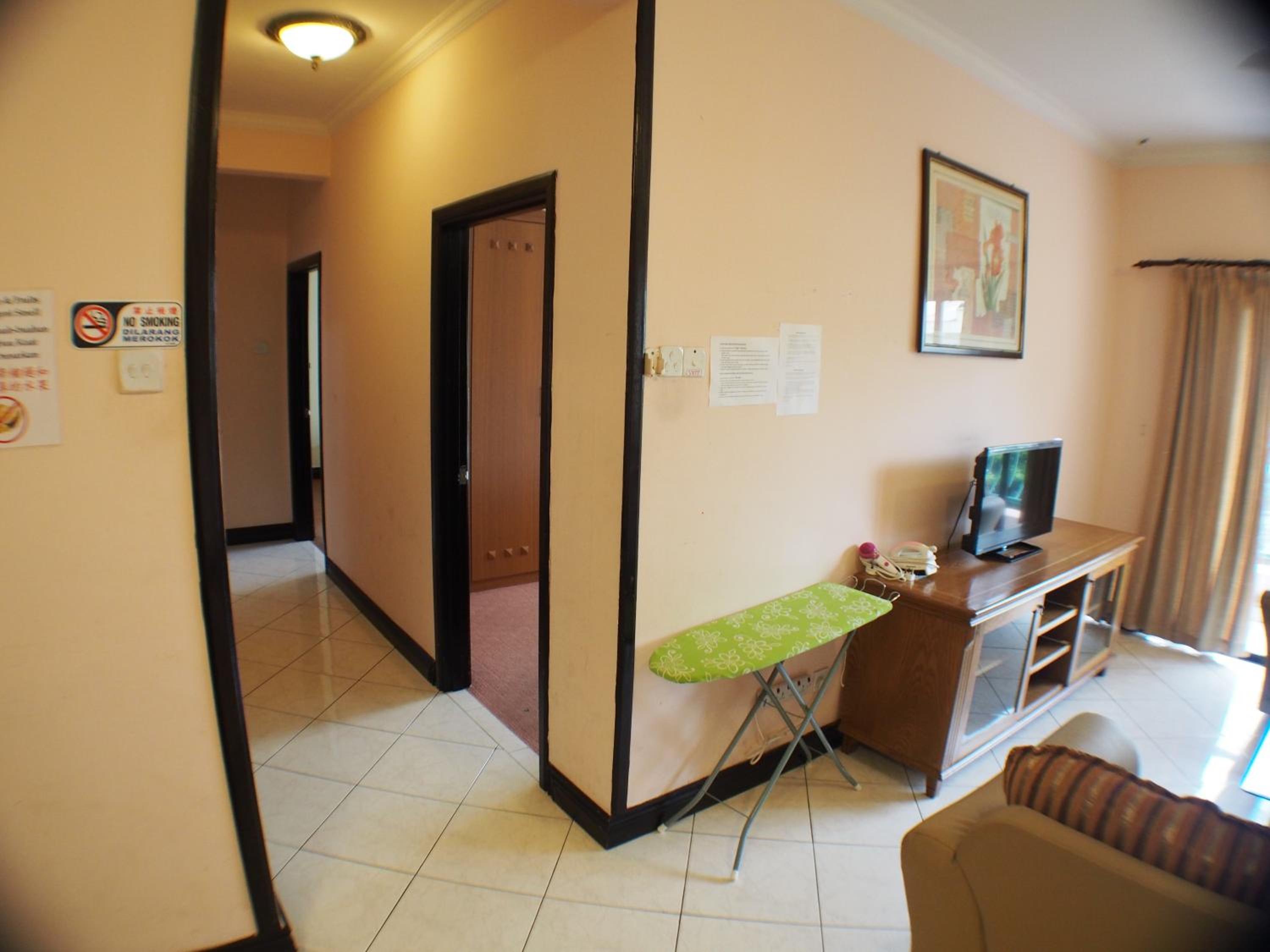 KK Vacation Apartments-Marina Court - STAY AND GET CASH REBATE photo 5