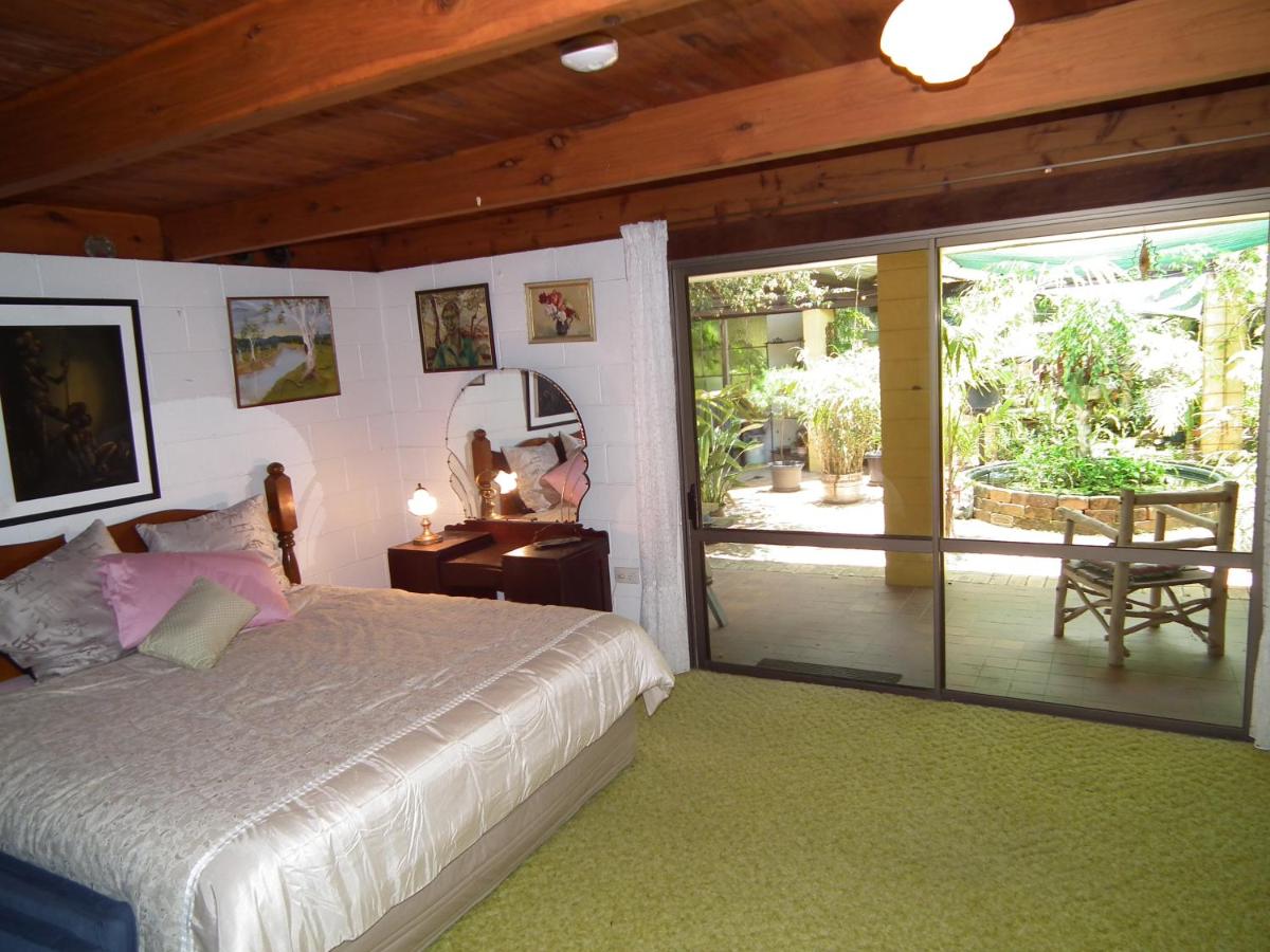 Shady Grove B&B