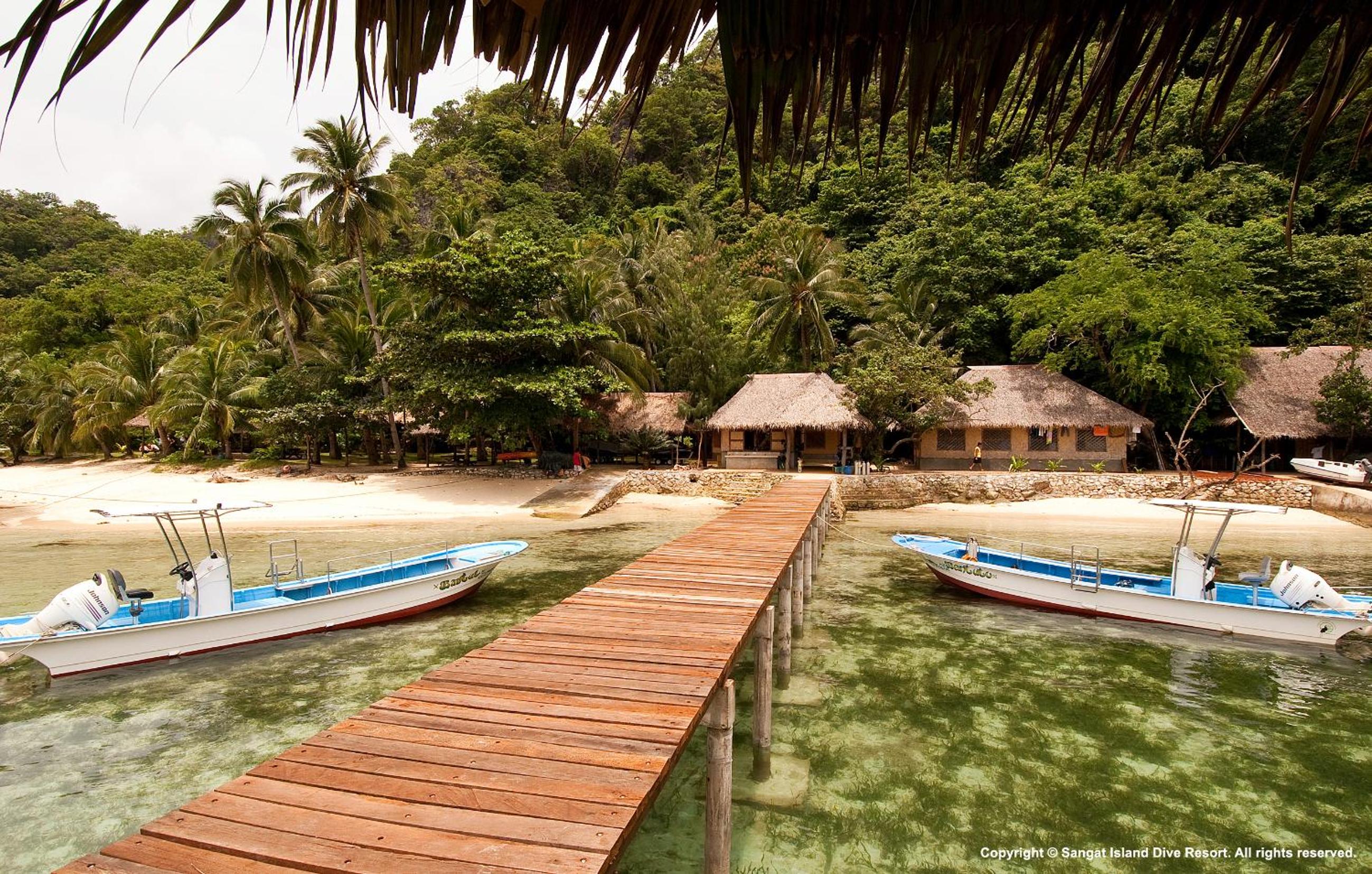 Sangat Island Dive Resort