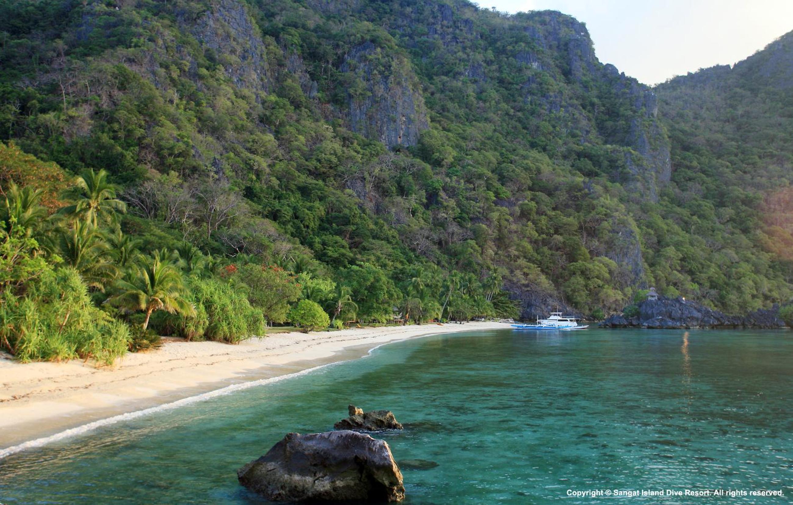 Sangat Island Dive Resort