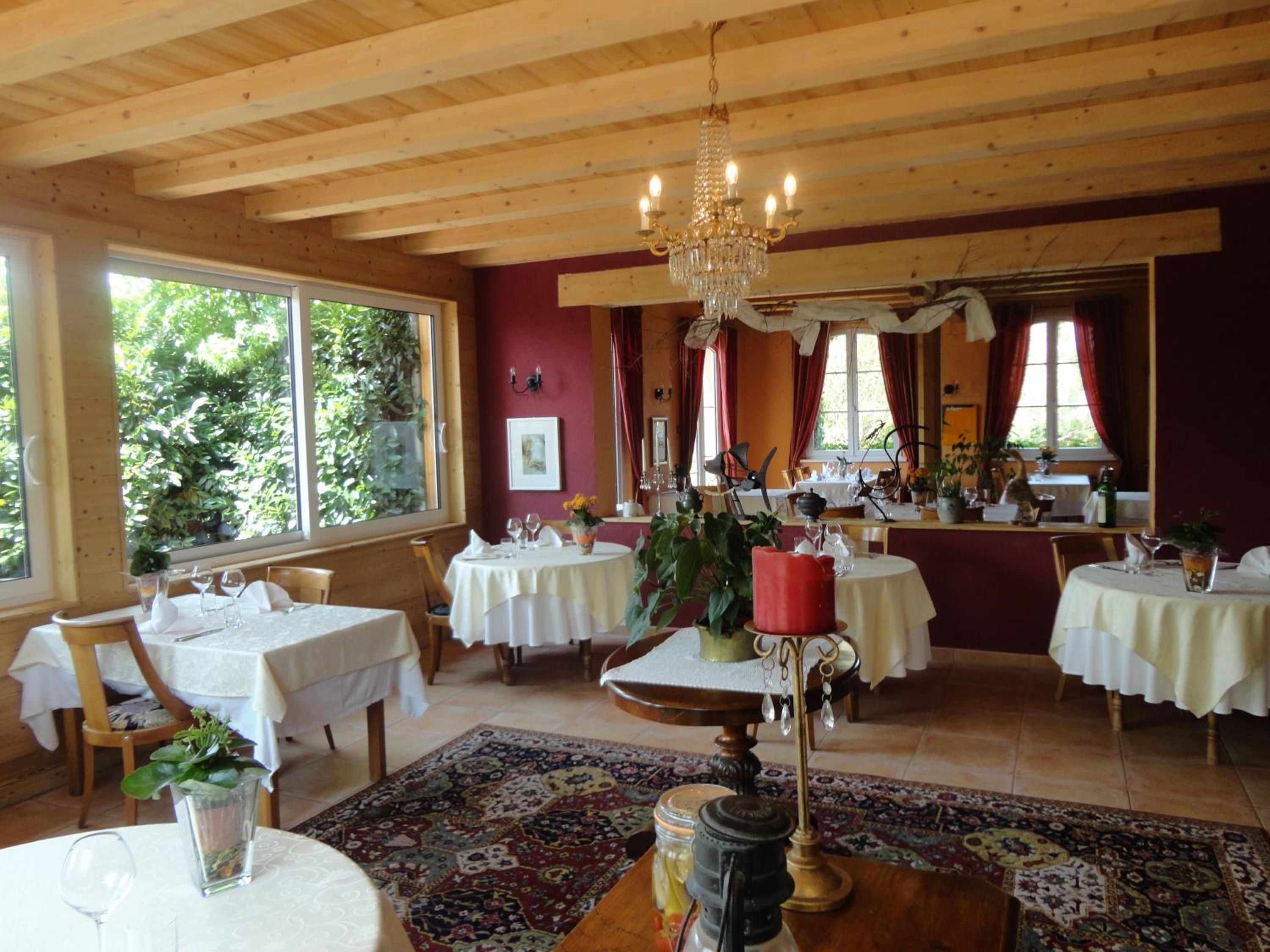 restaurant