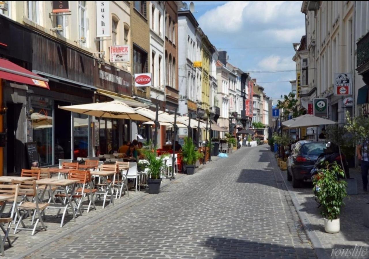 Homeawayfromhomeghent with private parking