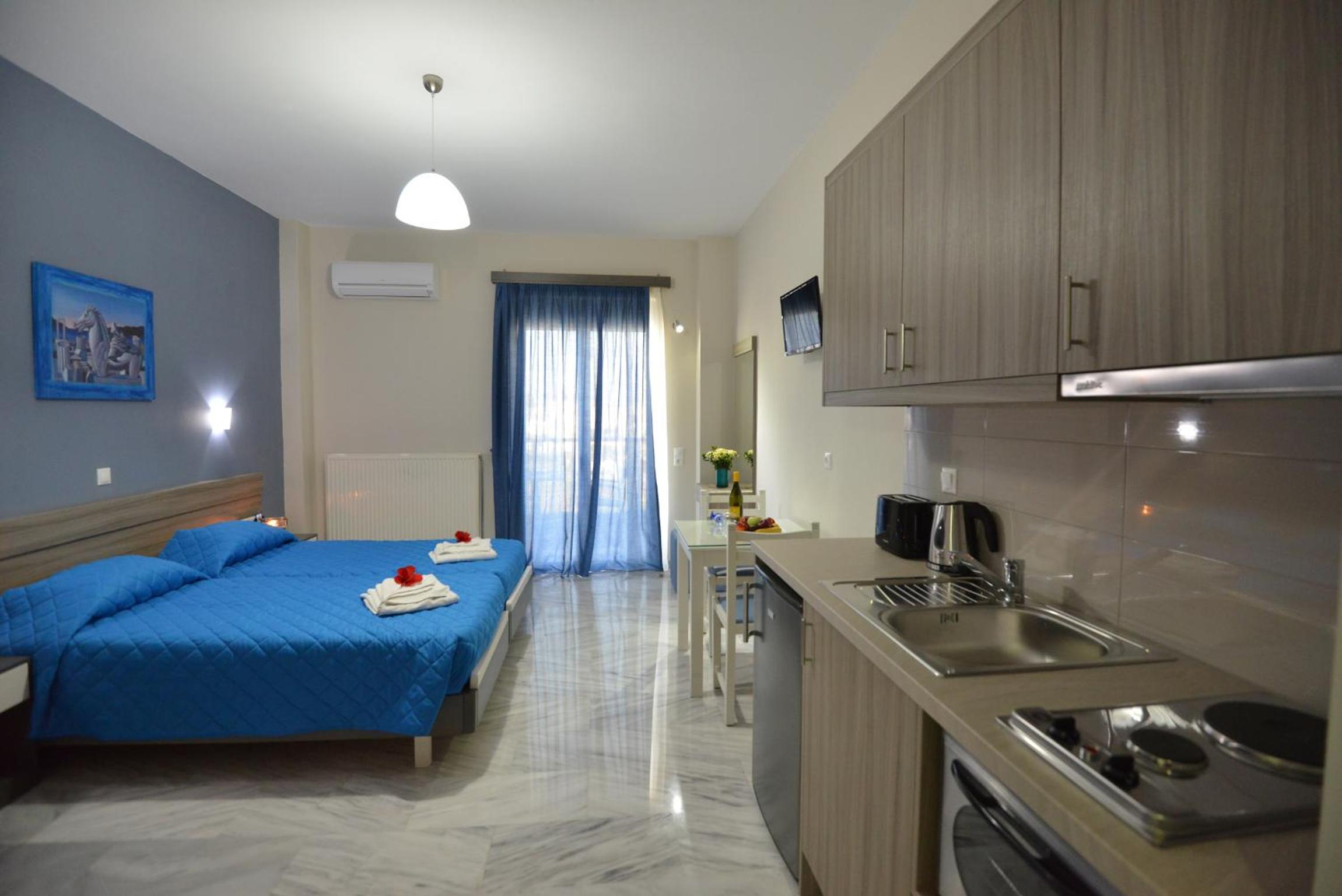 Vesperi Studios & Apartments