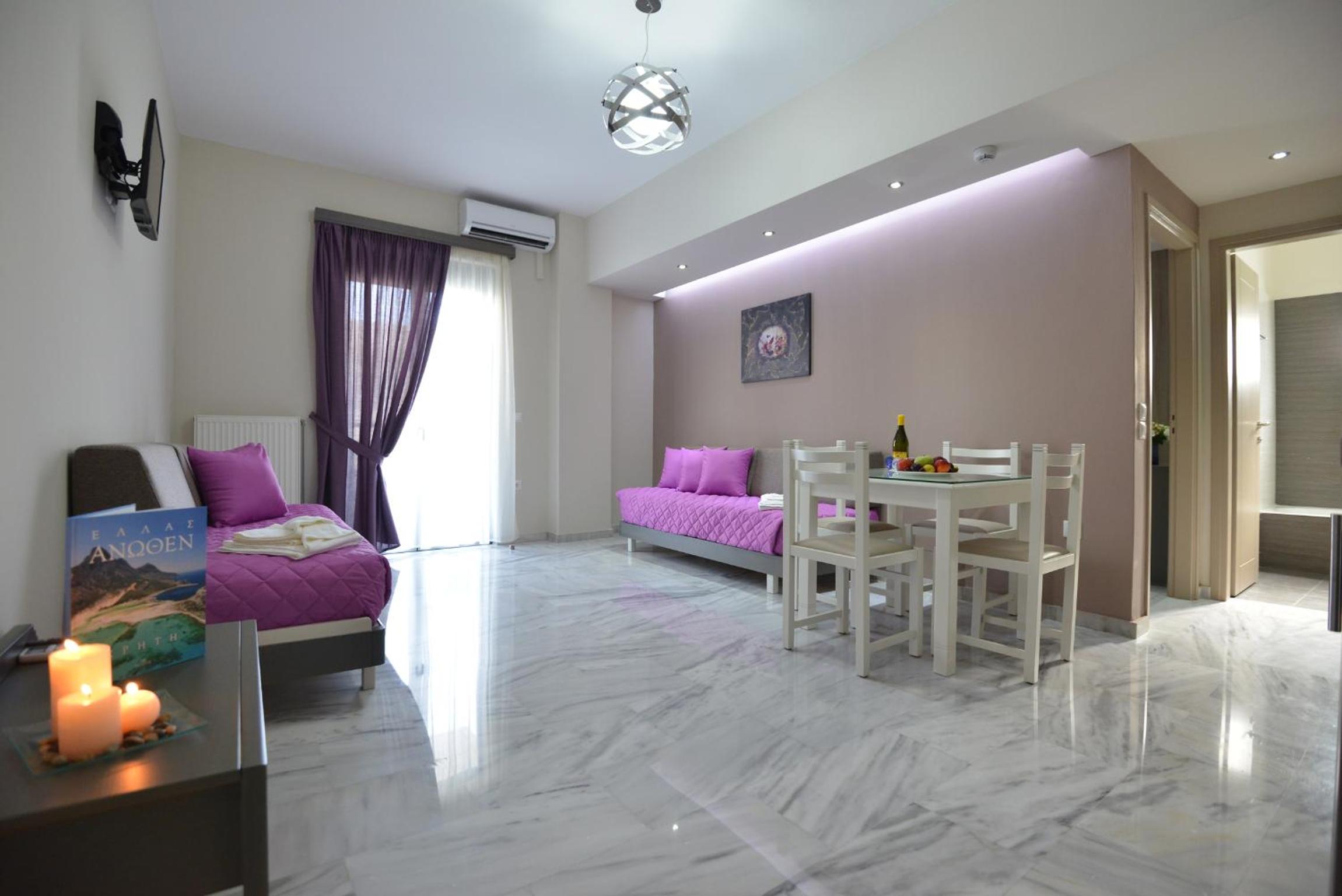 Vesperi Studios & Apartments