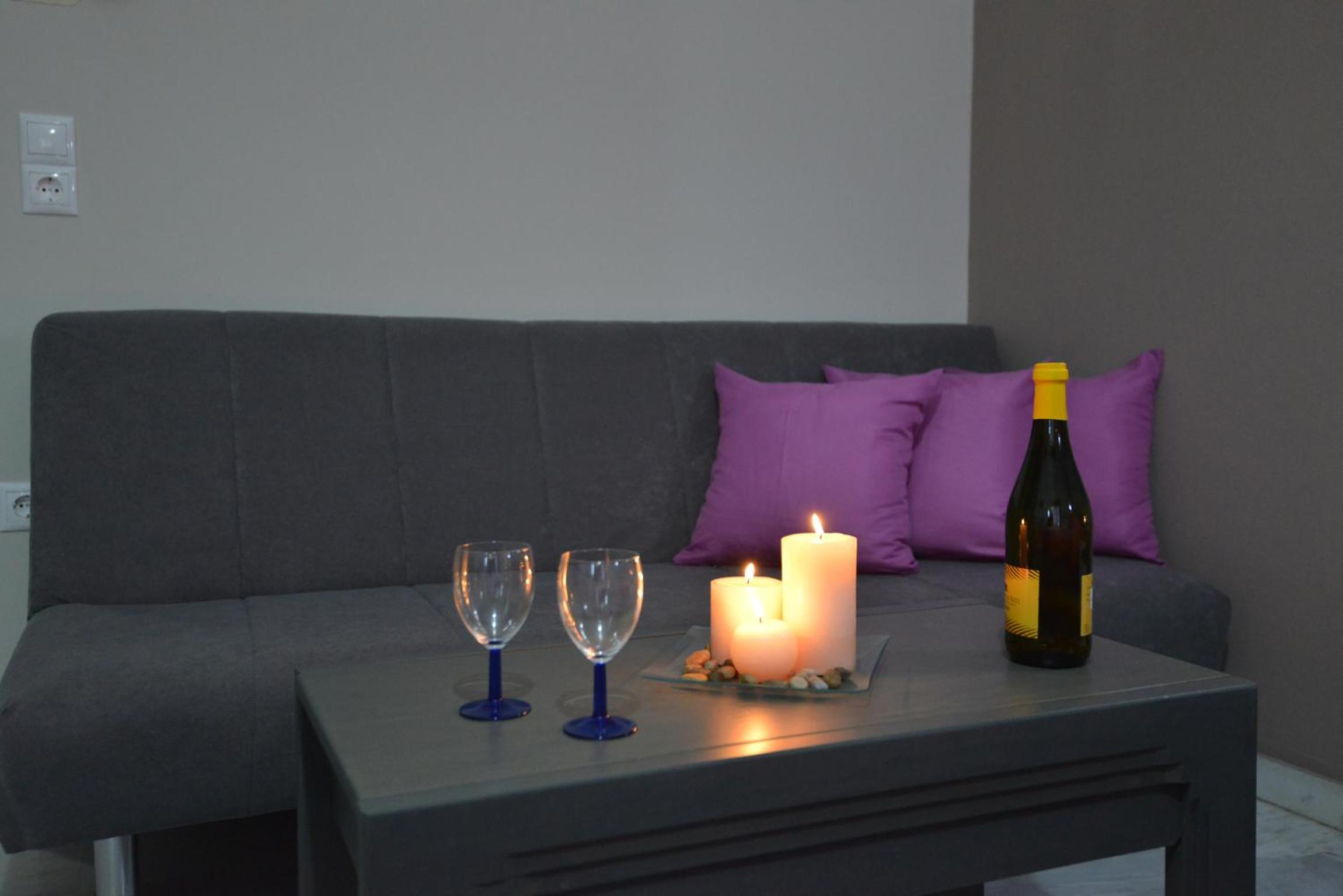 Vesperi Studios & Apartments