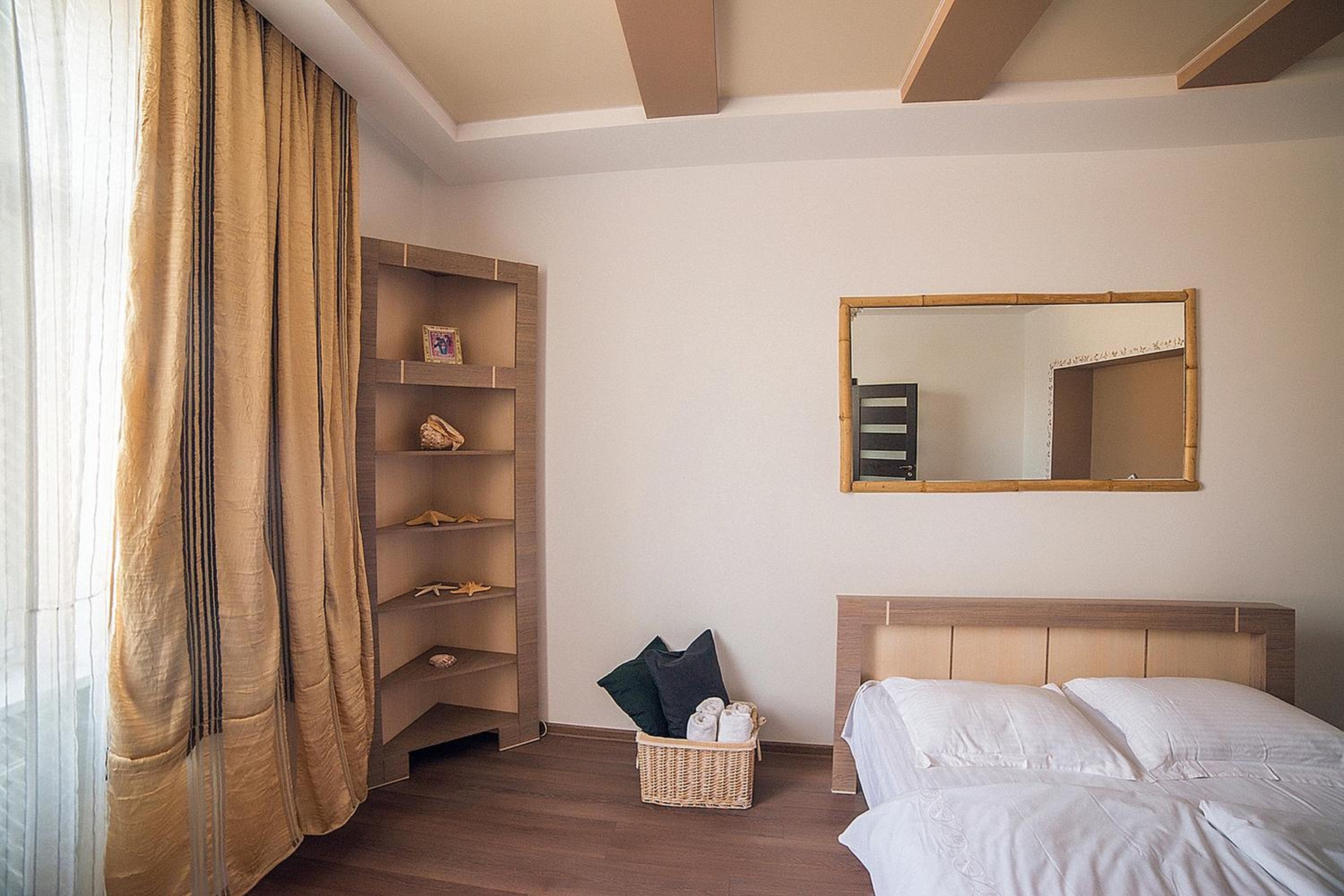 Apartments Zefir