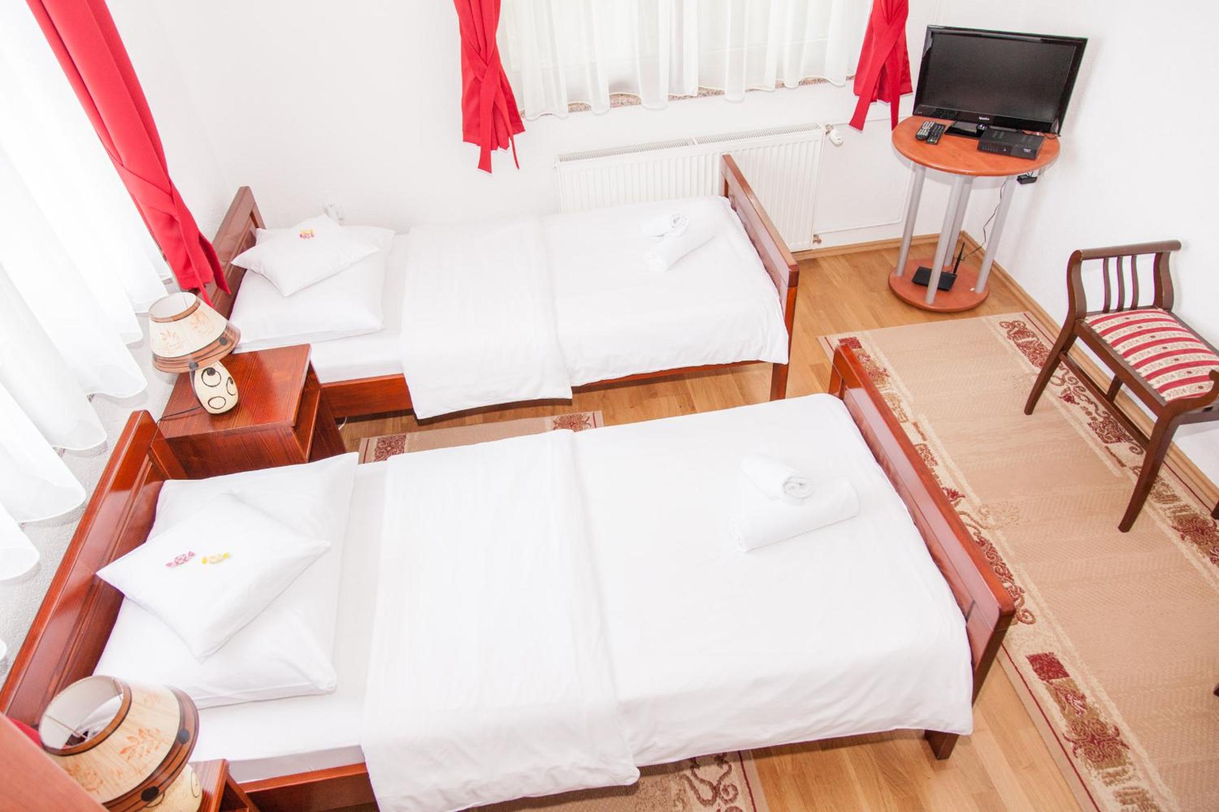 Photo 79